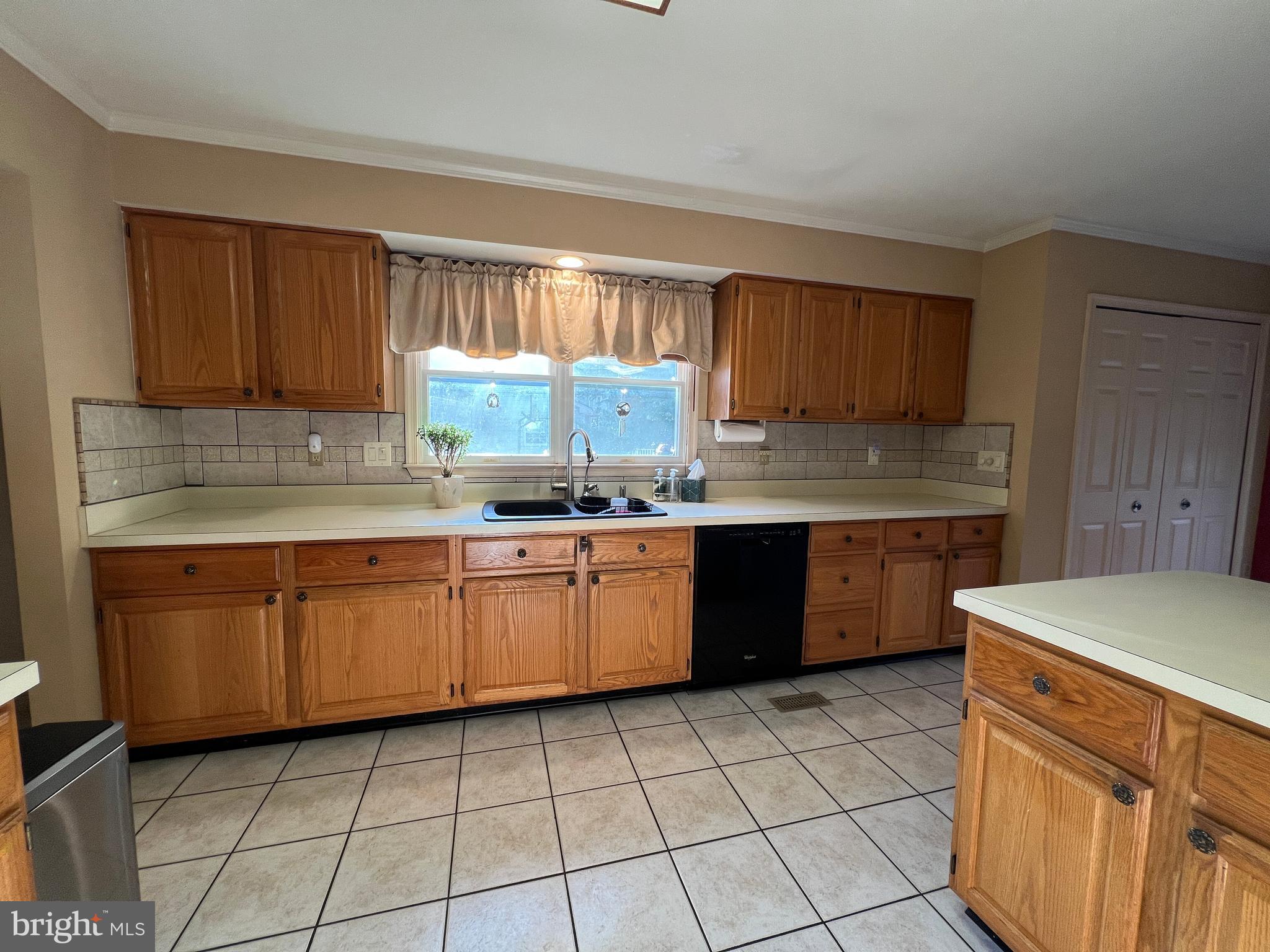 QUARTERFIELD FARMS - Residential