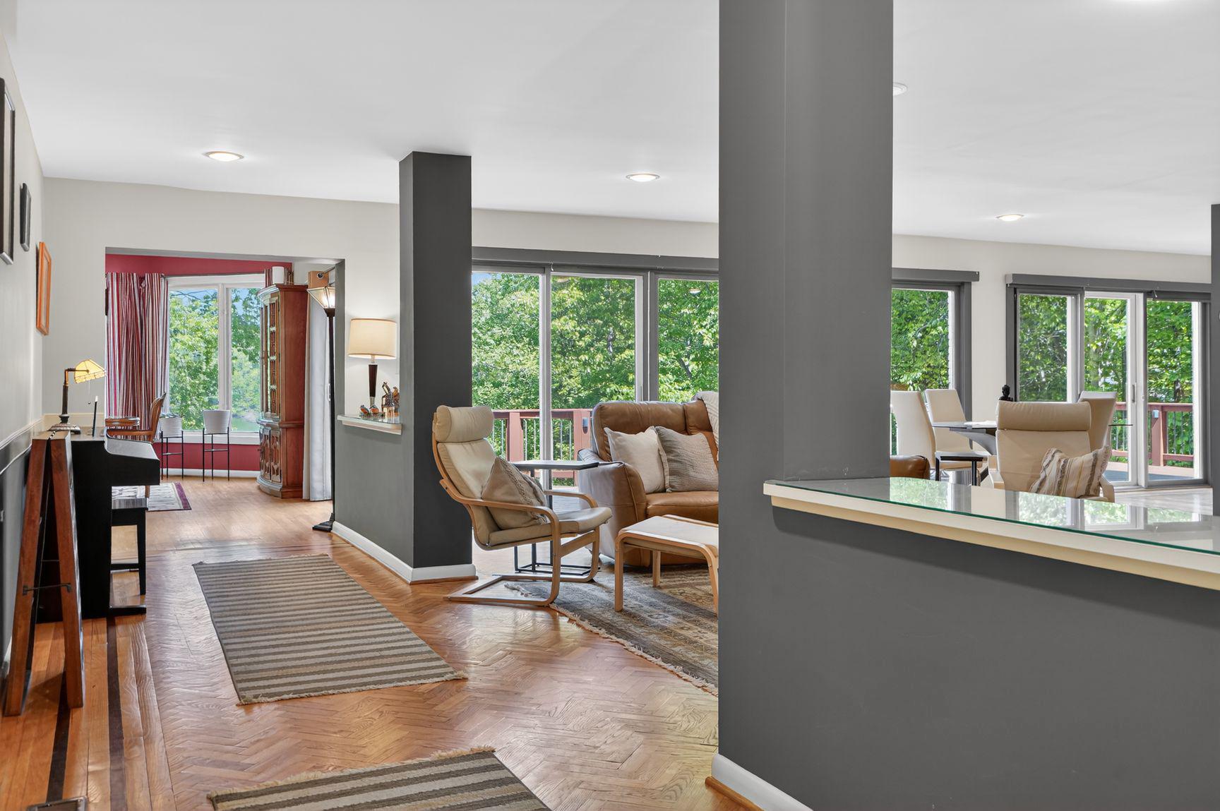 LAKE OCCOQUAN - Residential