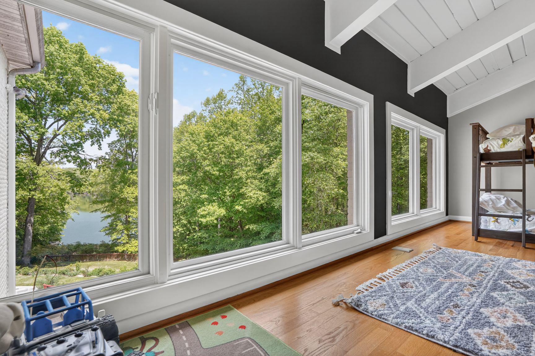 LAKE OCCOQUAN - Residential