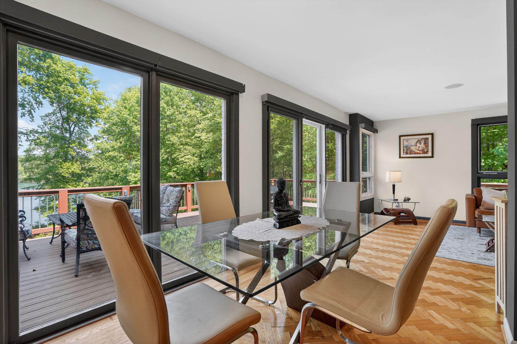 LAKE OCCOQUAN - Residential