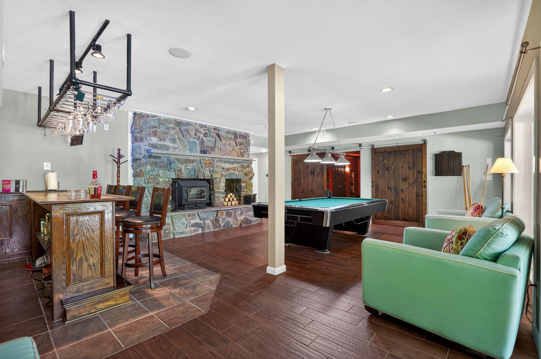LAKE OCCOQUAN - Residential