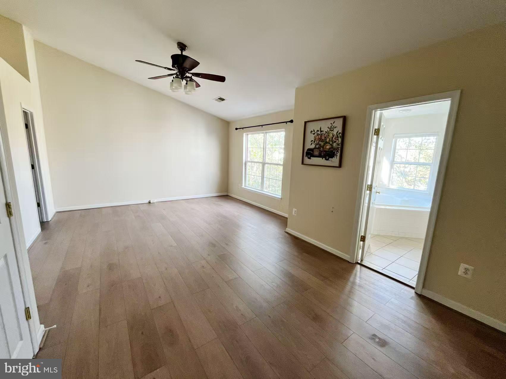 DULLES - Residential Lease