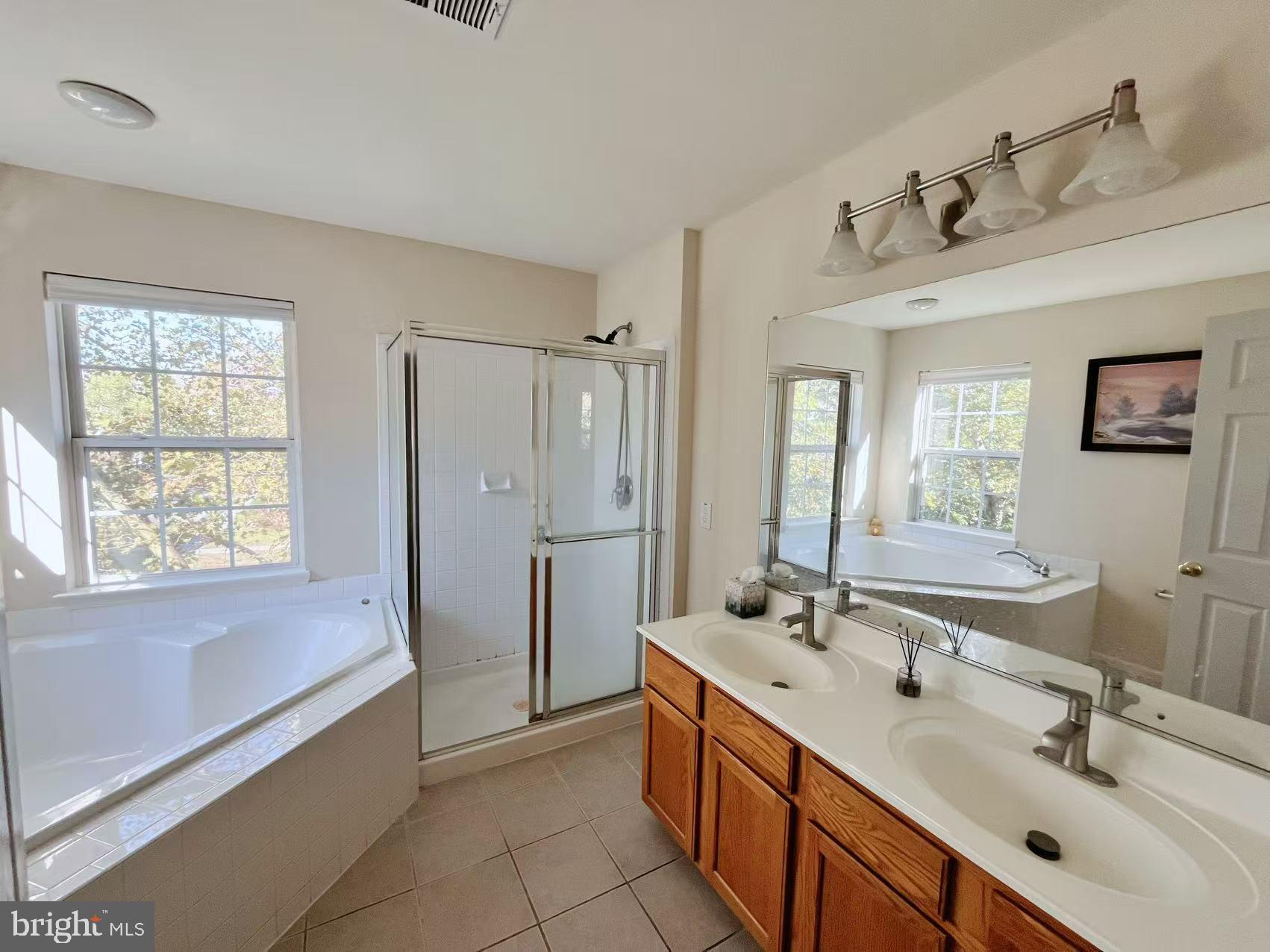 DULLES - Residential Lease