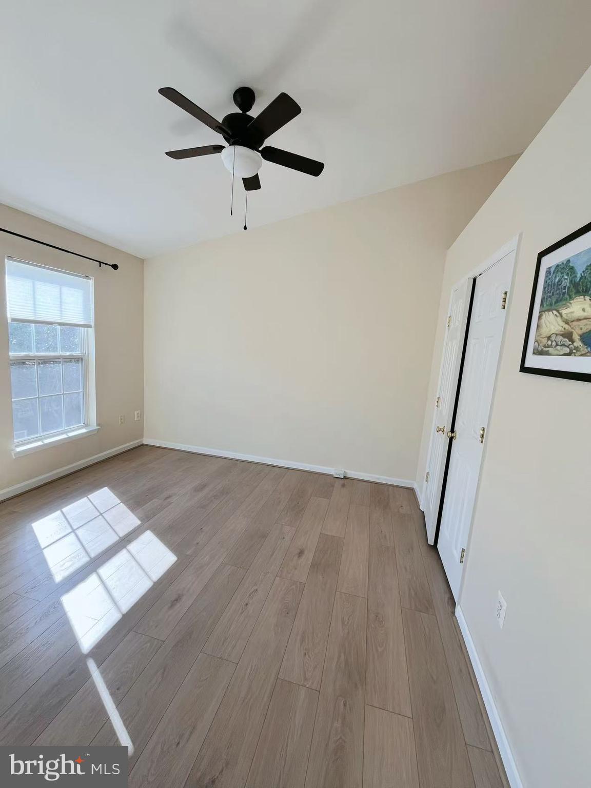 DULLES - Residential Lease