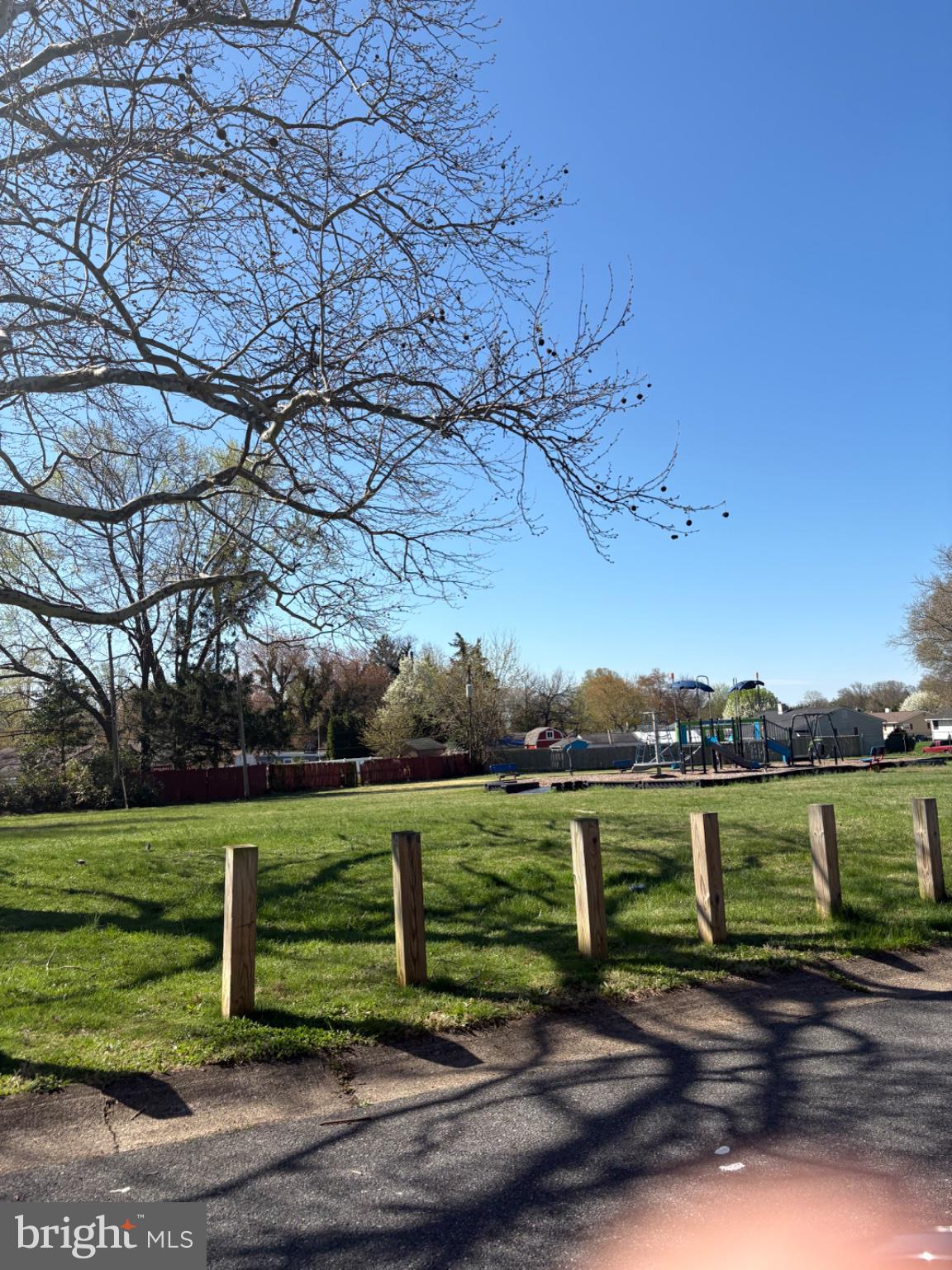 DUNLINDEN ACRES - Residential