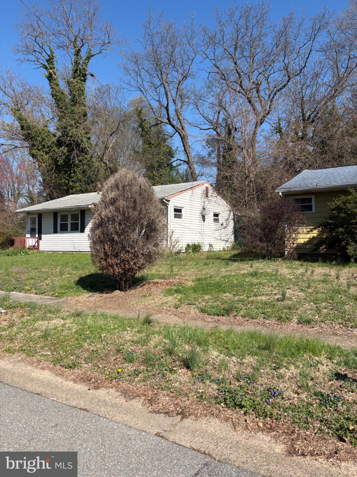 DUNLINDEN ACRES - Residential