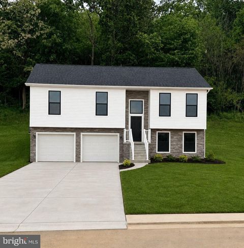 Homes For Sale - 181 Piedmont Way #120<br/> HANOVER, PA 17331
