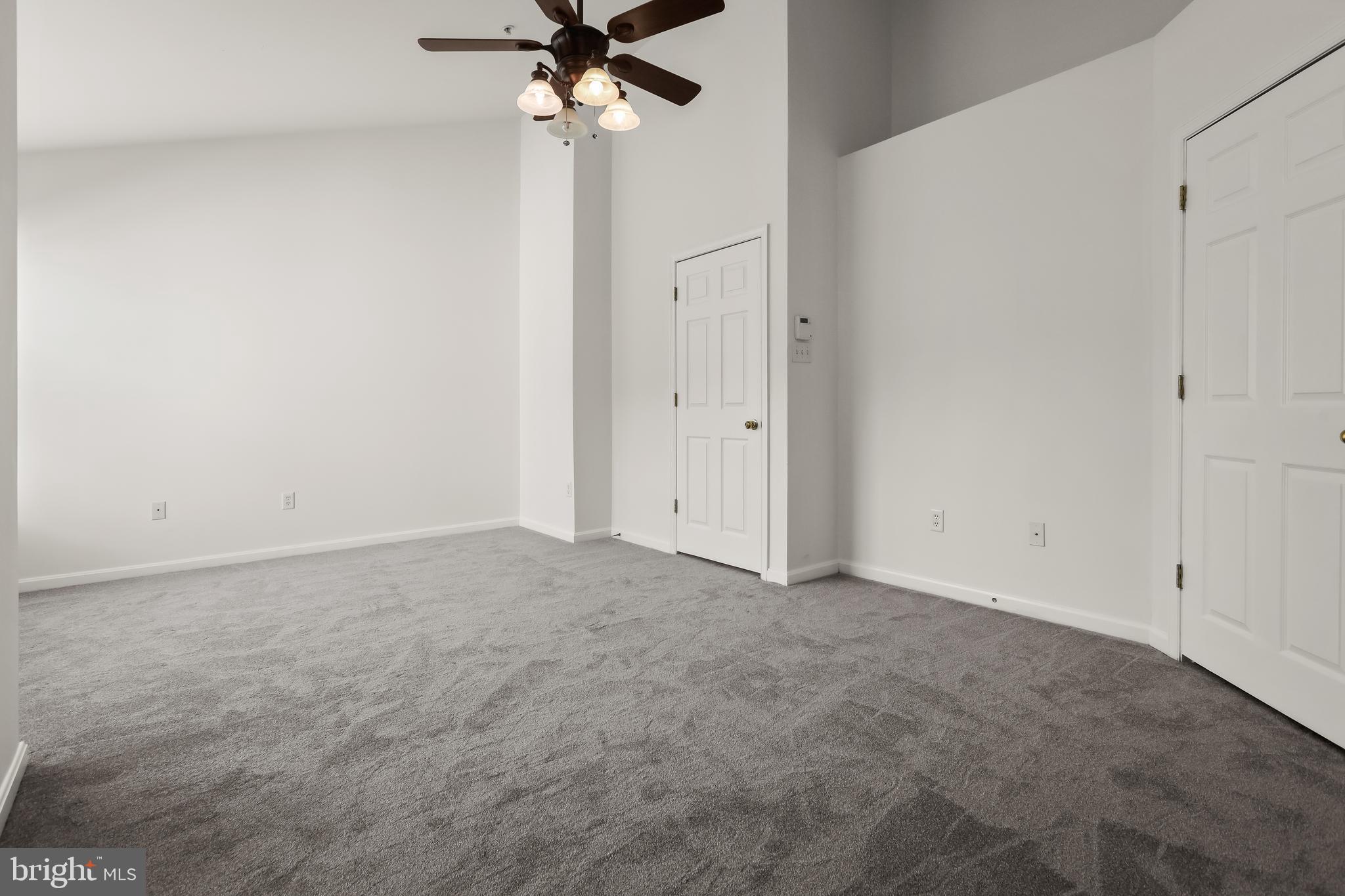 TWIN ARCH CROSSING - Residential Lease