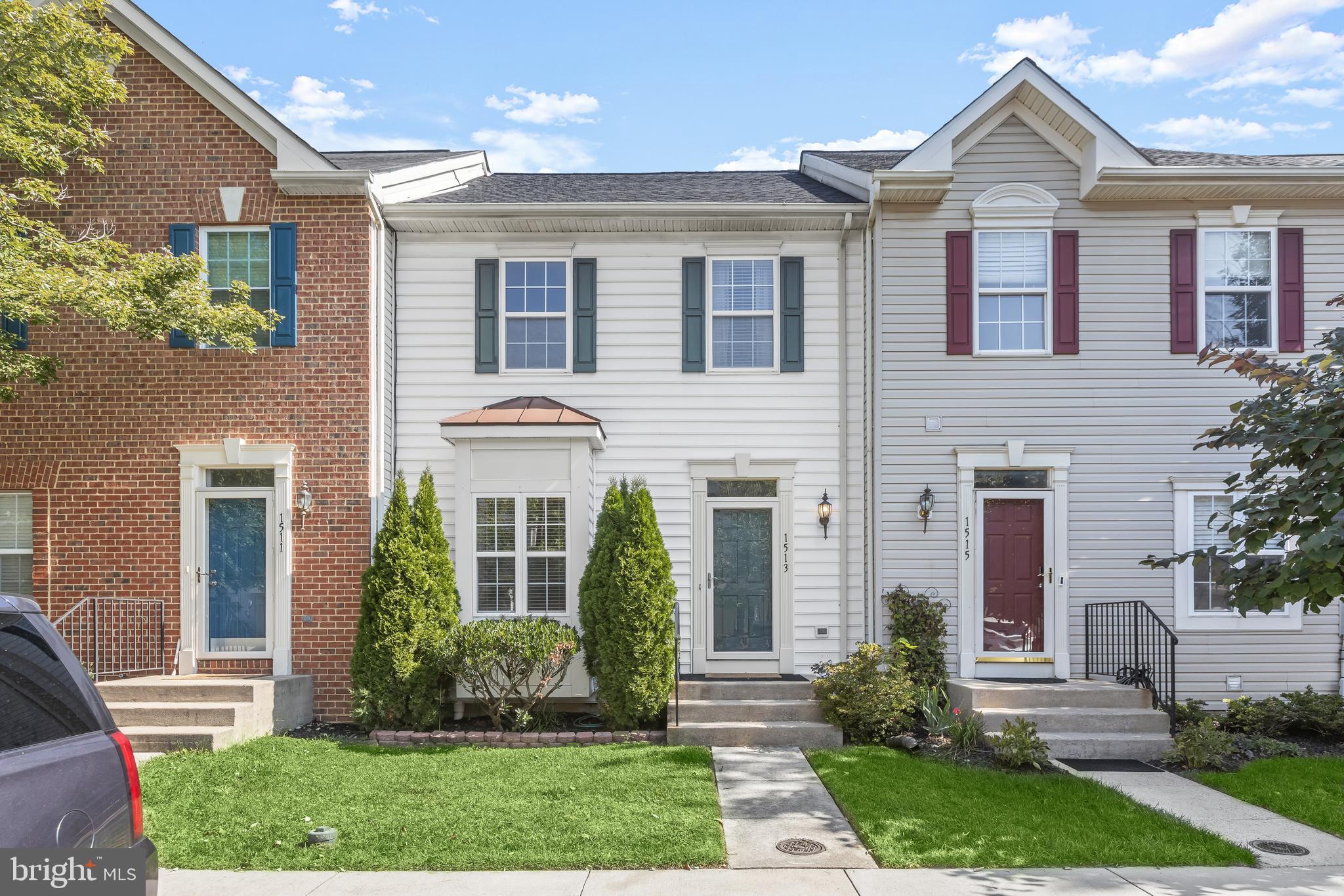 TWIN ARCH CROSSING - Residential Lease