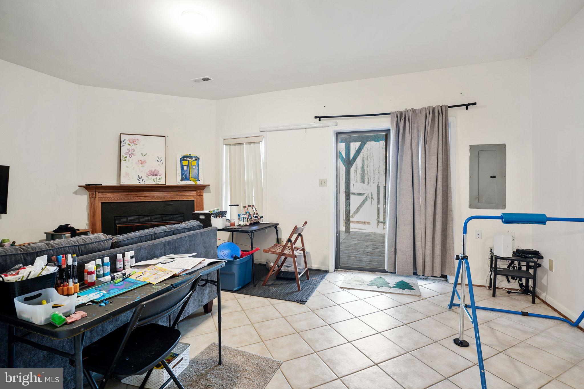 SEQUOIA LEA - Residential