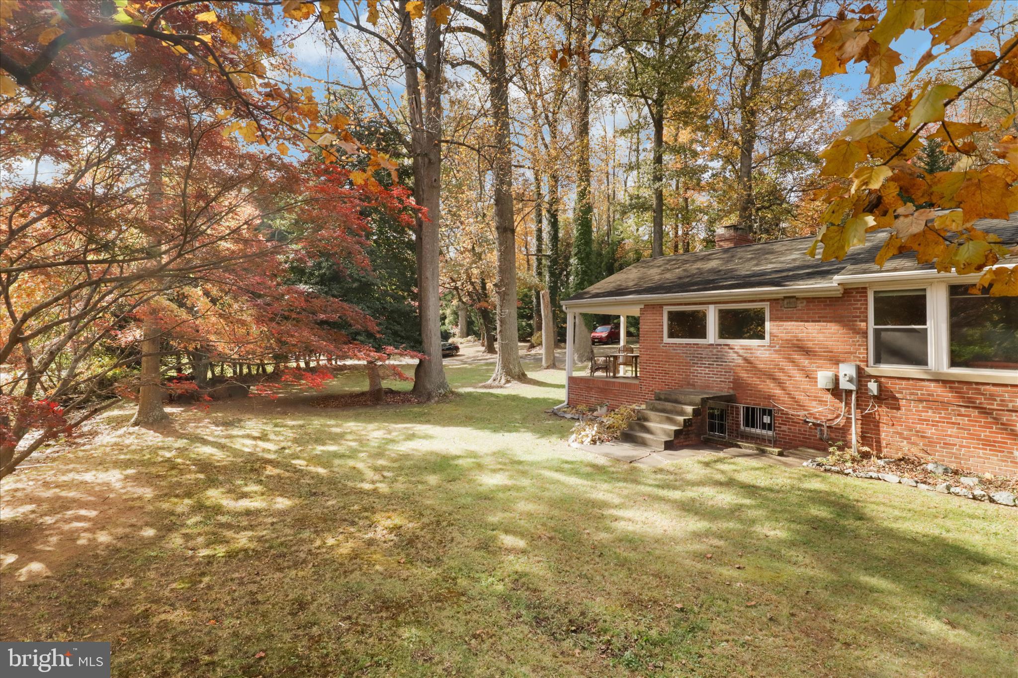 DUNN LORING - Residential