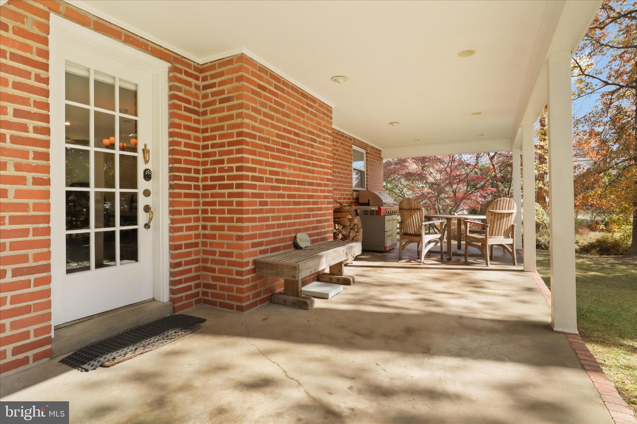 DUNN LORING - Residential