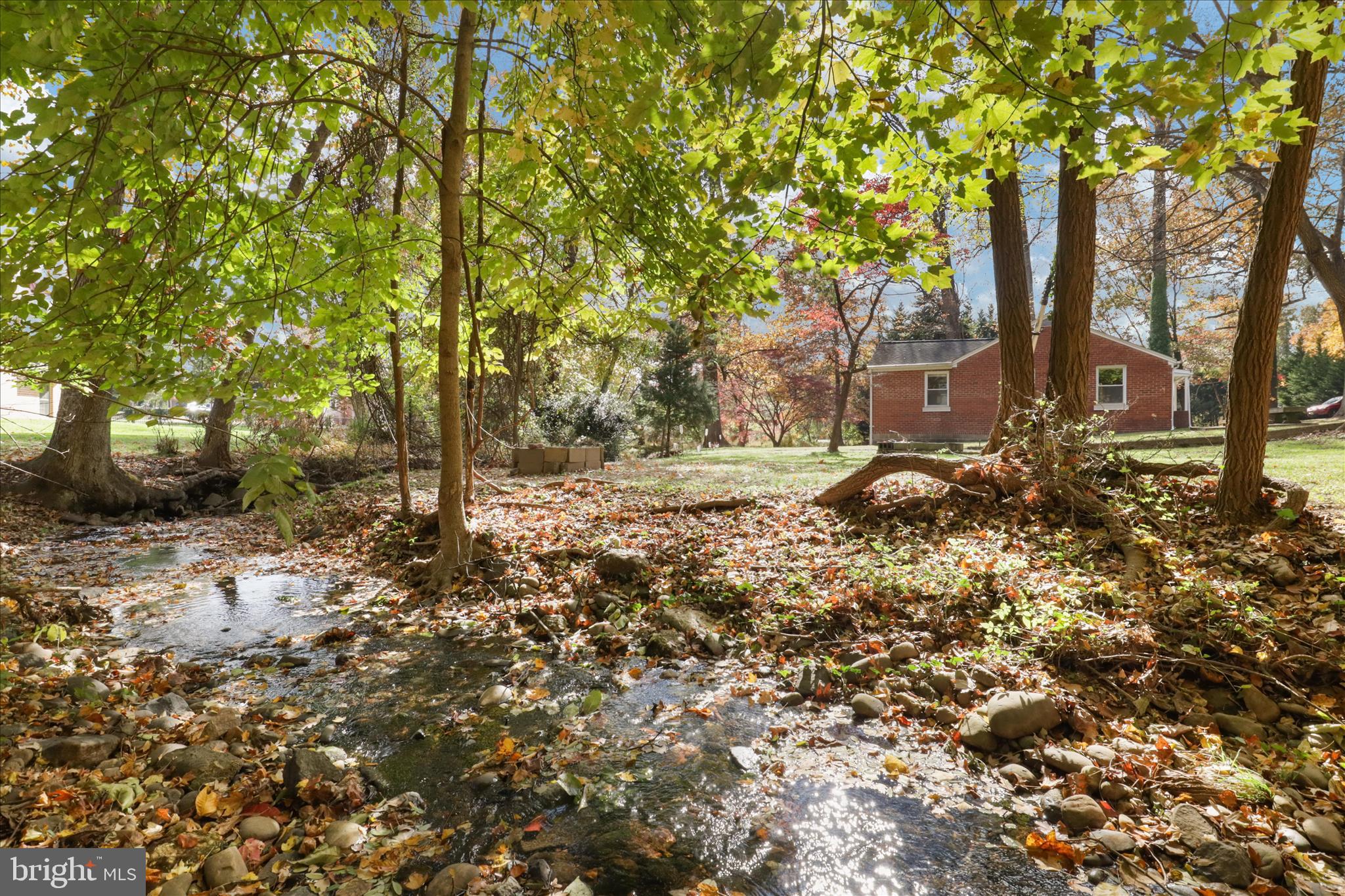 DUNN LORING - Residential