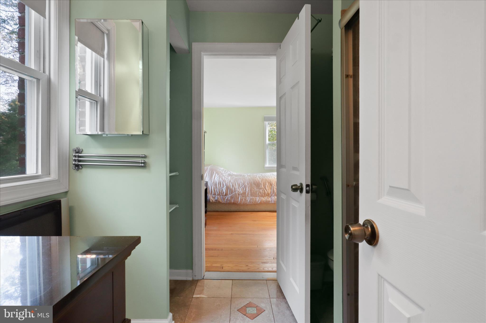 DUNN LORING - Residential