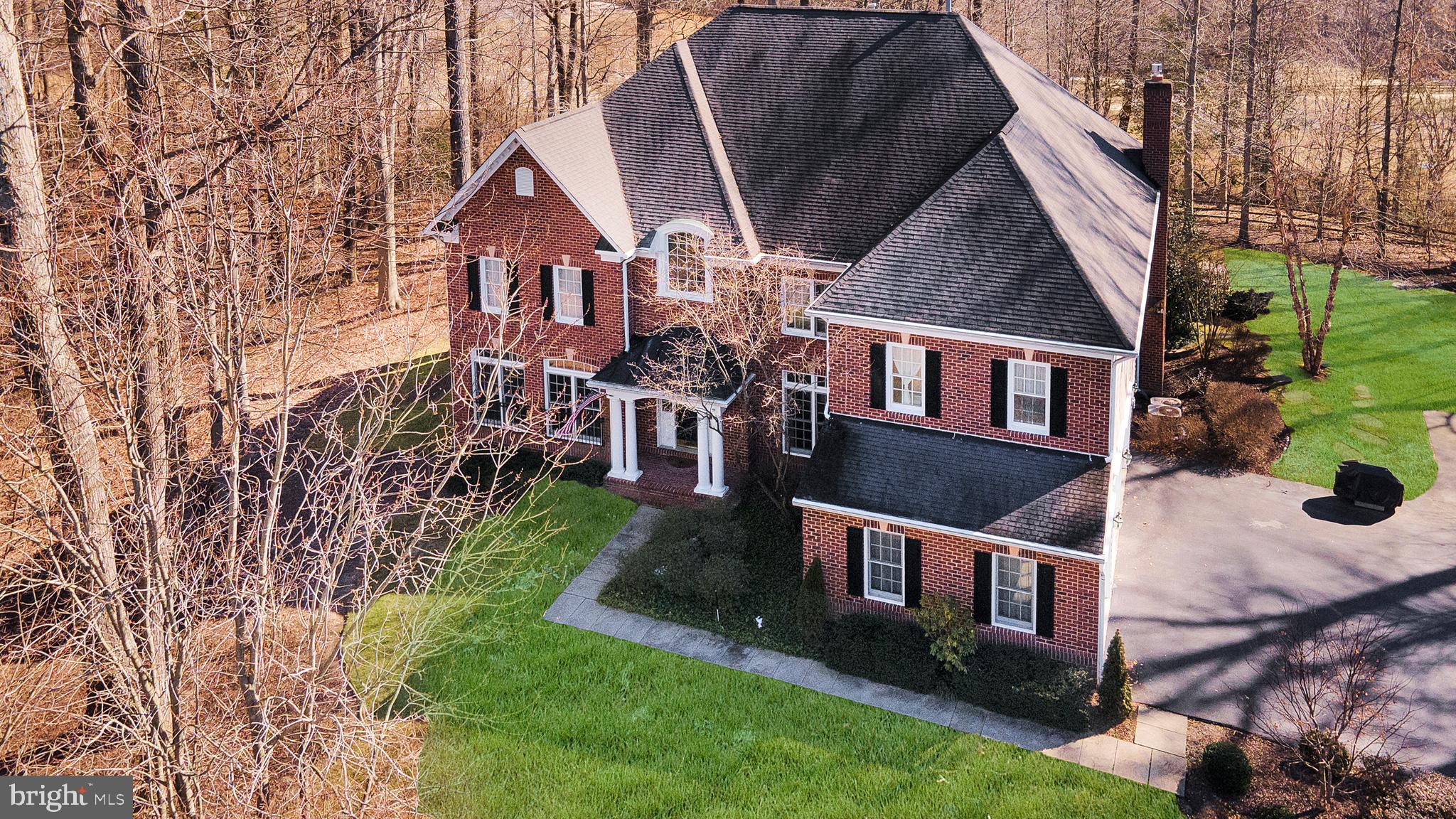 SOUTH RIVER COLONY - Residential