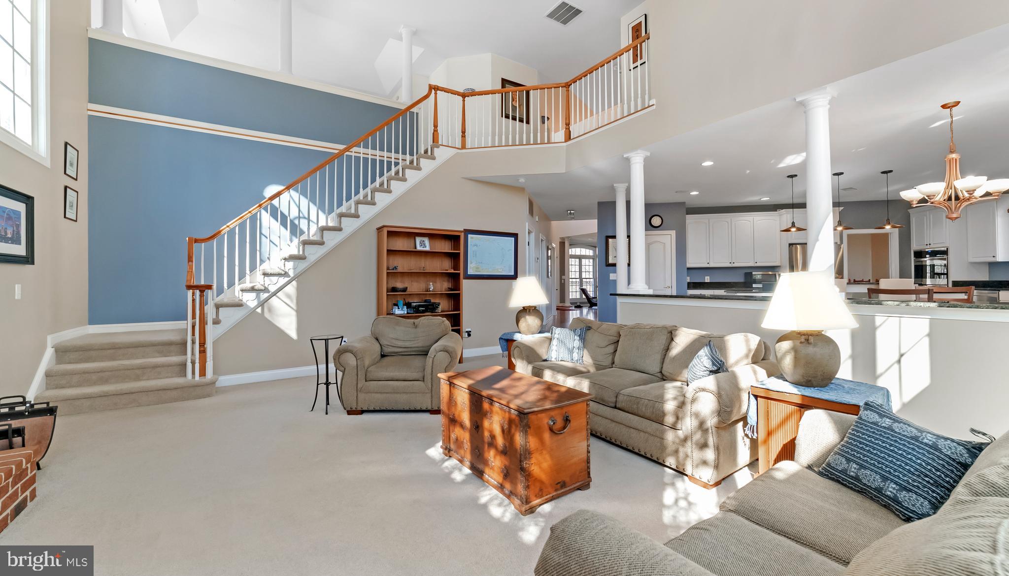 SOUTH RIVER COLONY - Residential