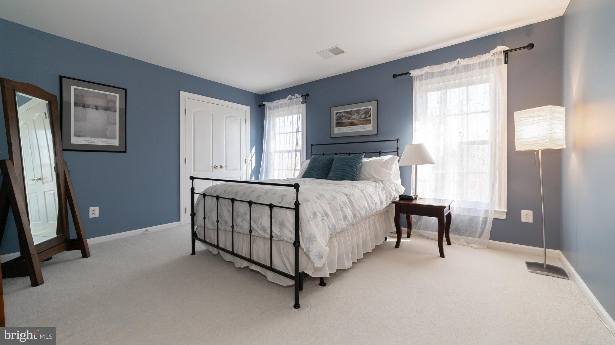 SOUTH RIVER COLONY - Residential