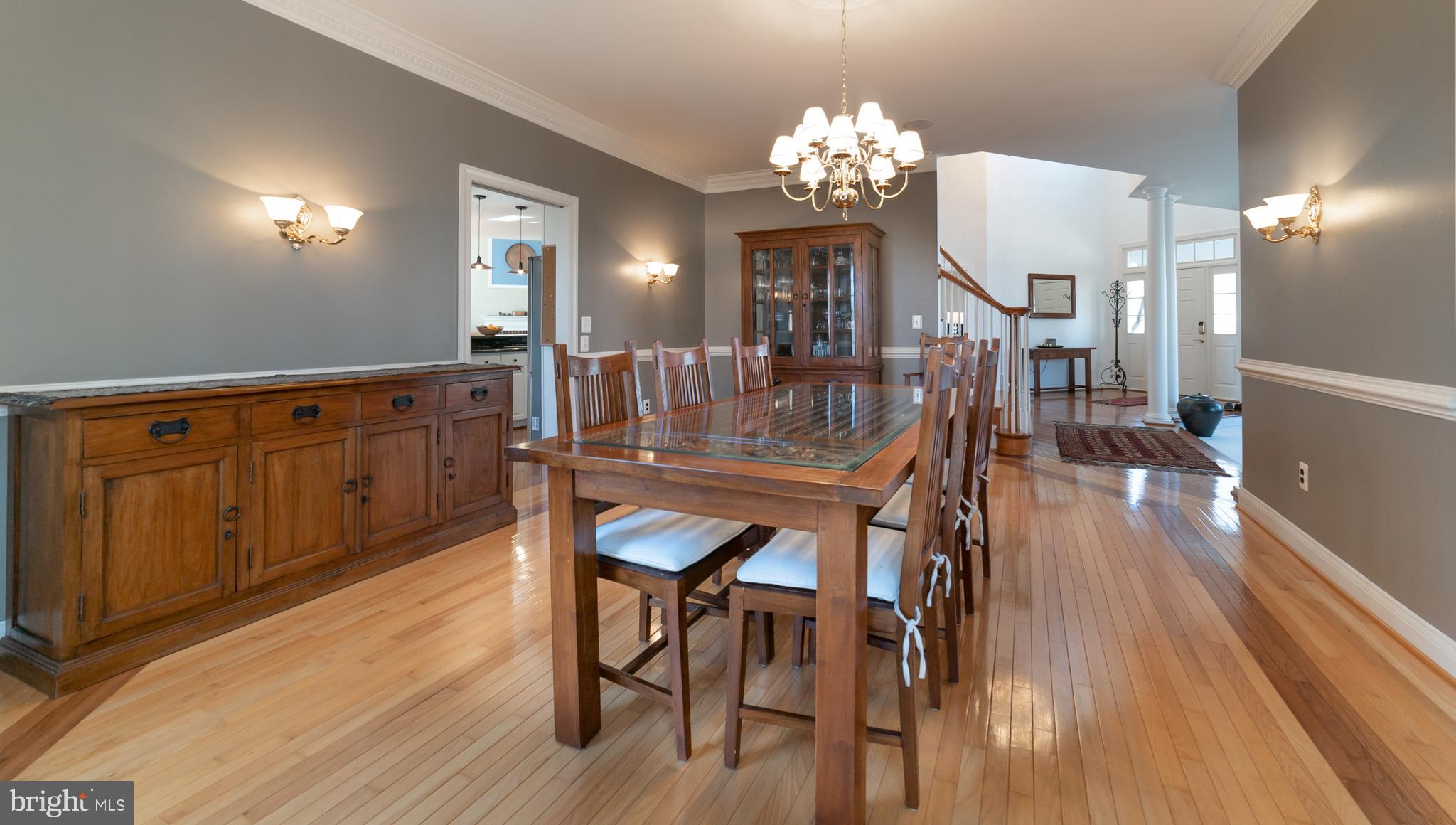 SOUTH RIVER COLONY - Residential