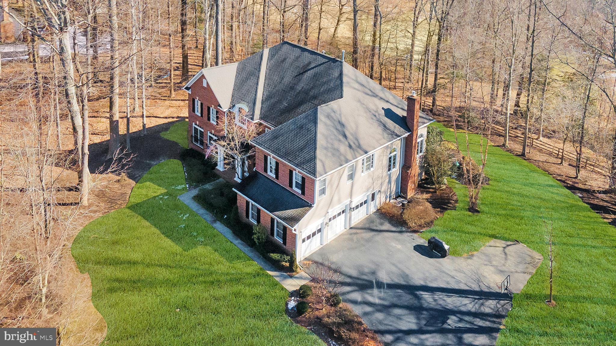 SOUTH RIVER COLONY - Residential