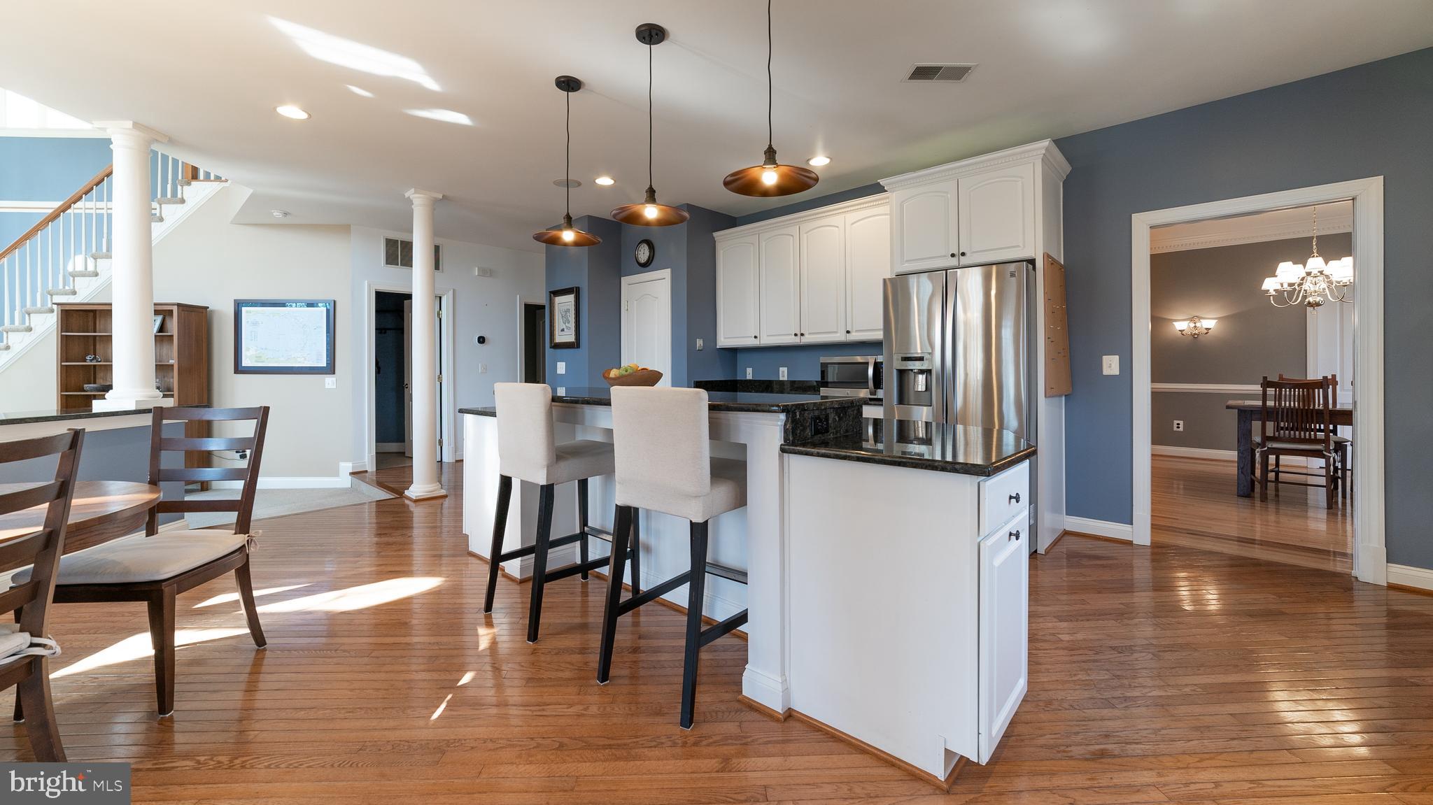 SOUTH RIVER COLONY - Residential