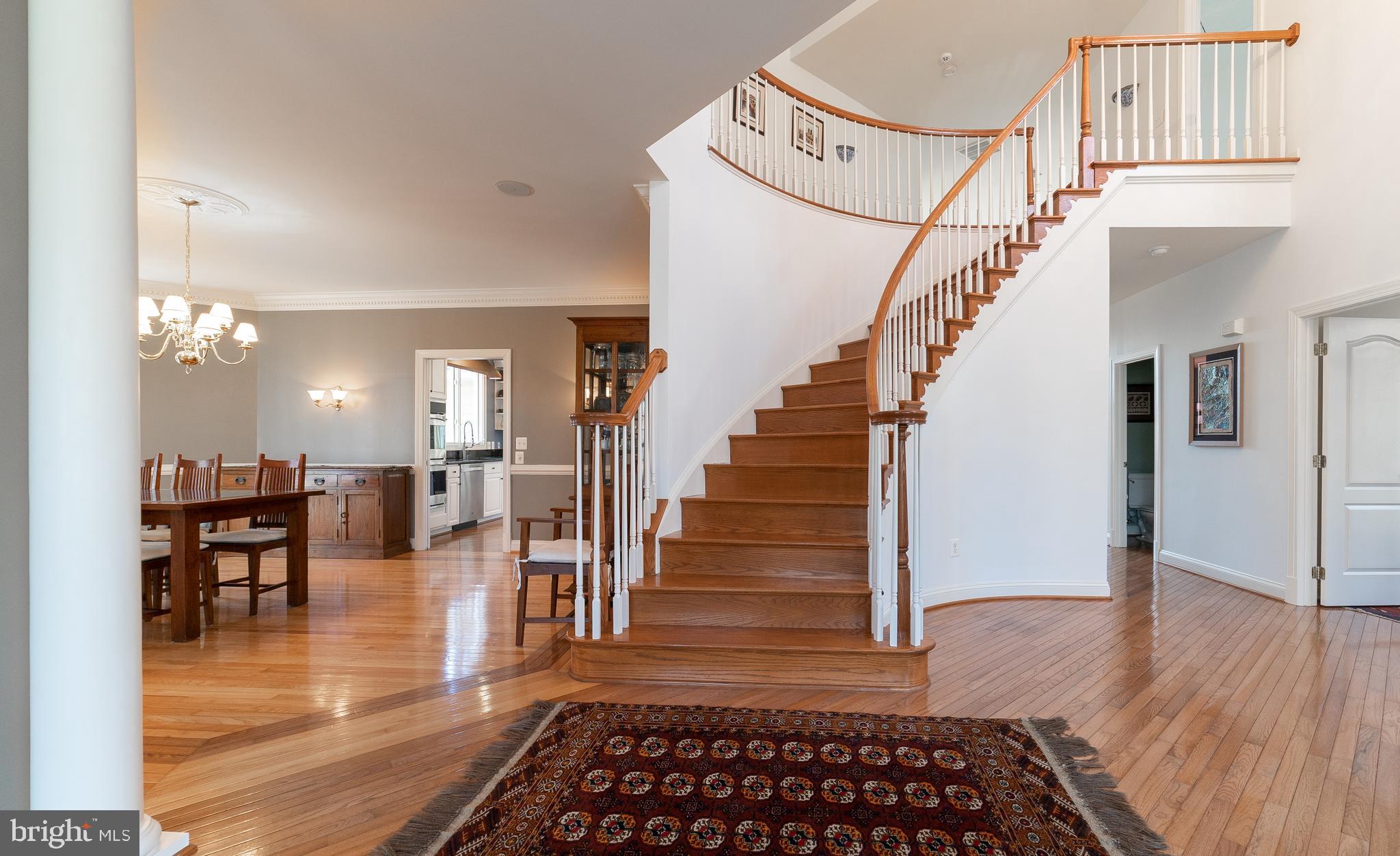 SOUTH RIVER COLONY - Residential