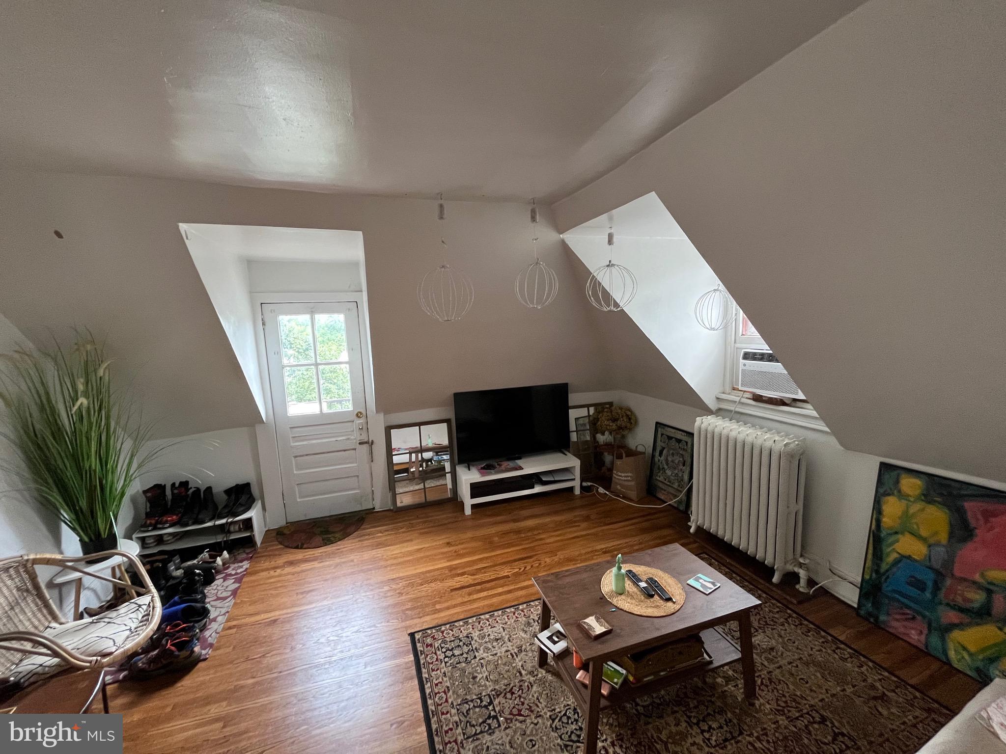 LANSDOWNE - Residential Lease