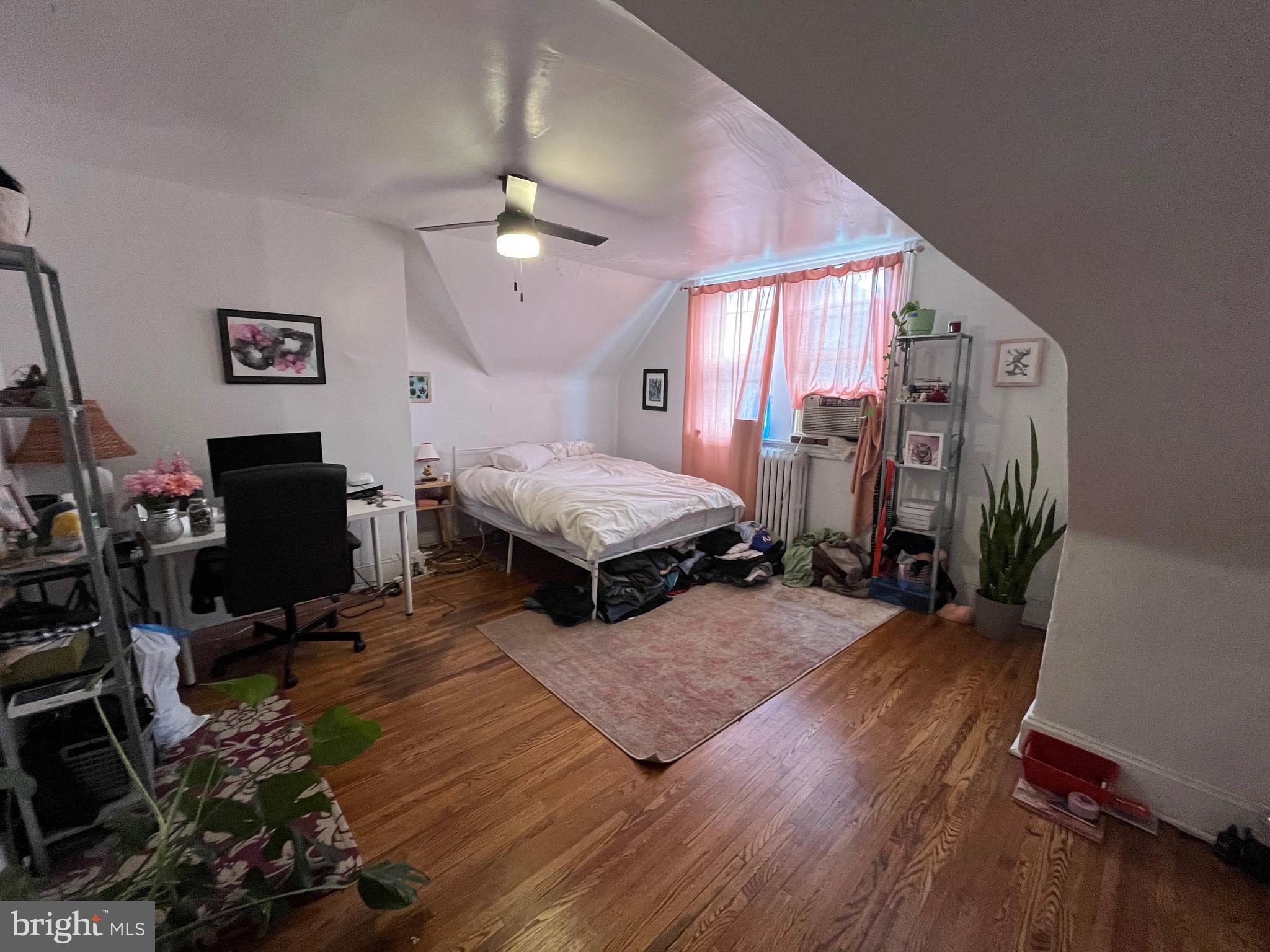 LANSDOWNE - Residential Lease