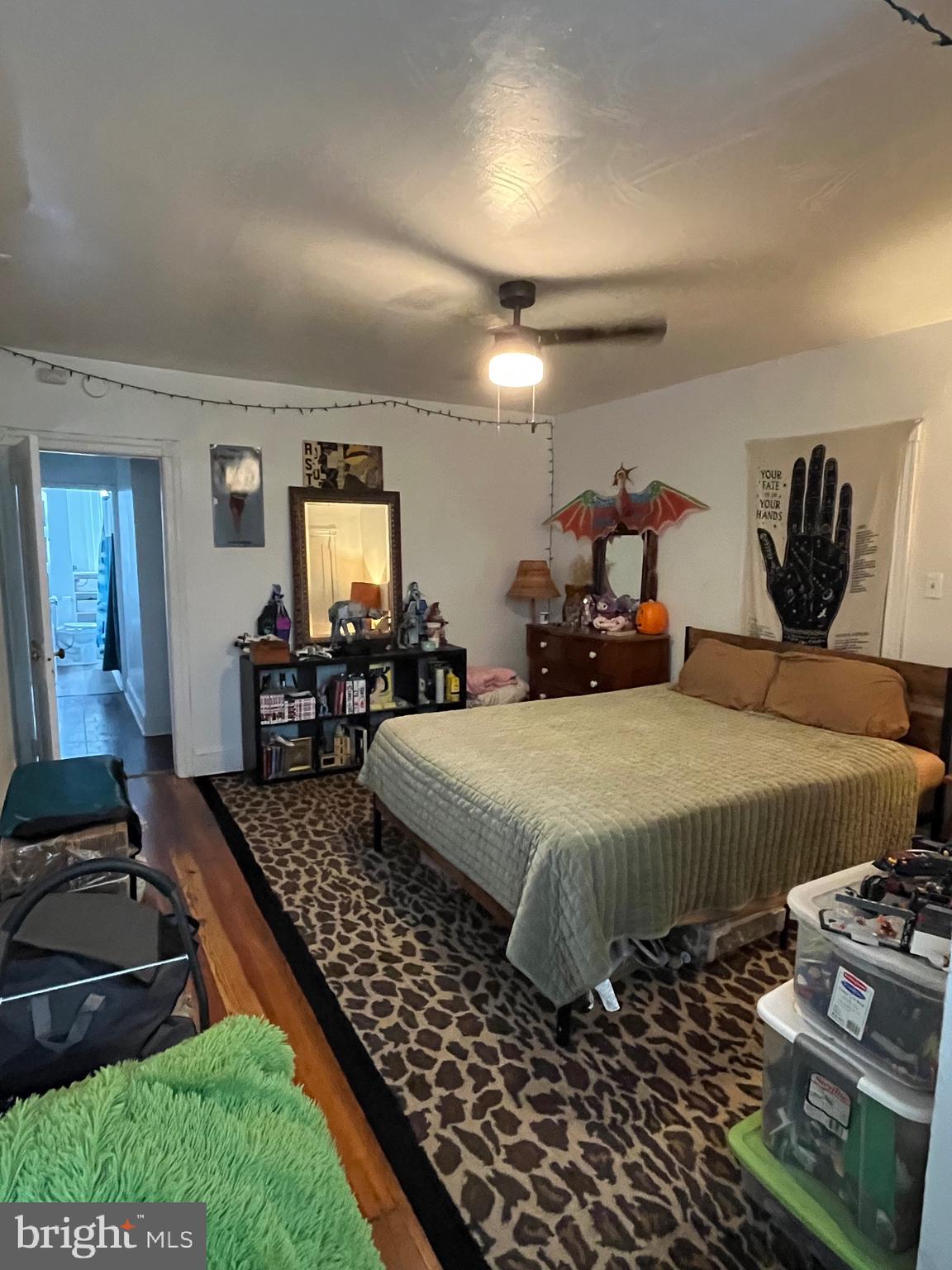 LANSDOWNE - Residential Lease