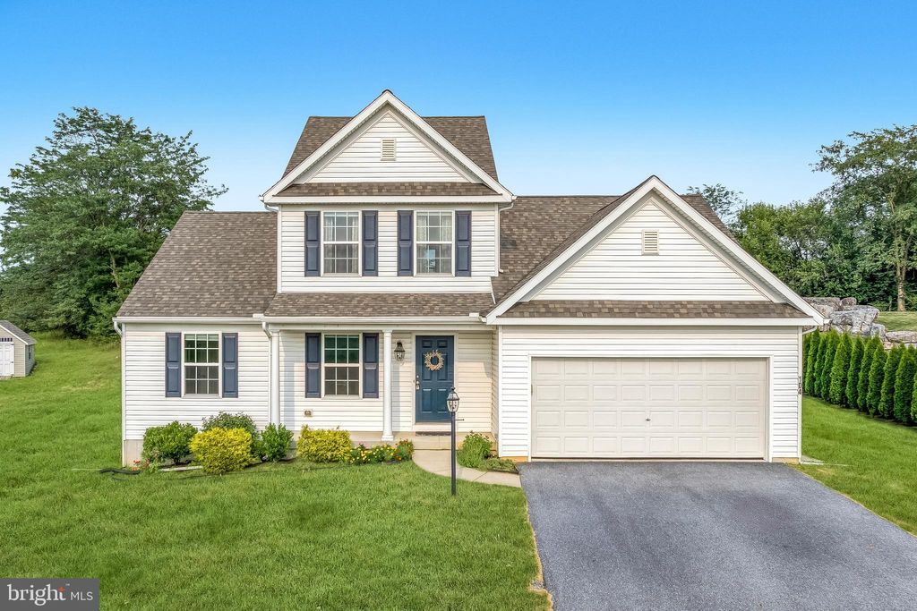 Photo of 104 Oxford Road, ANNVILLE, PA 17003 (MLS # PALN2023140)