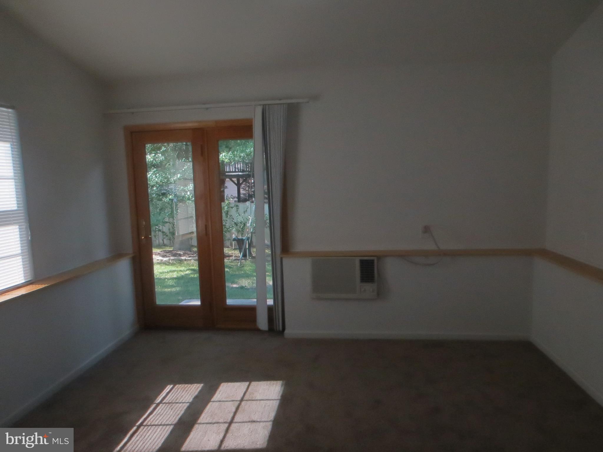 REGENCY ESTATES - Residential Lease