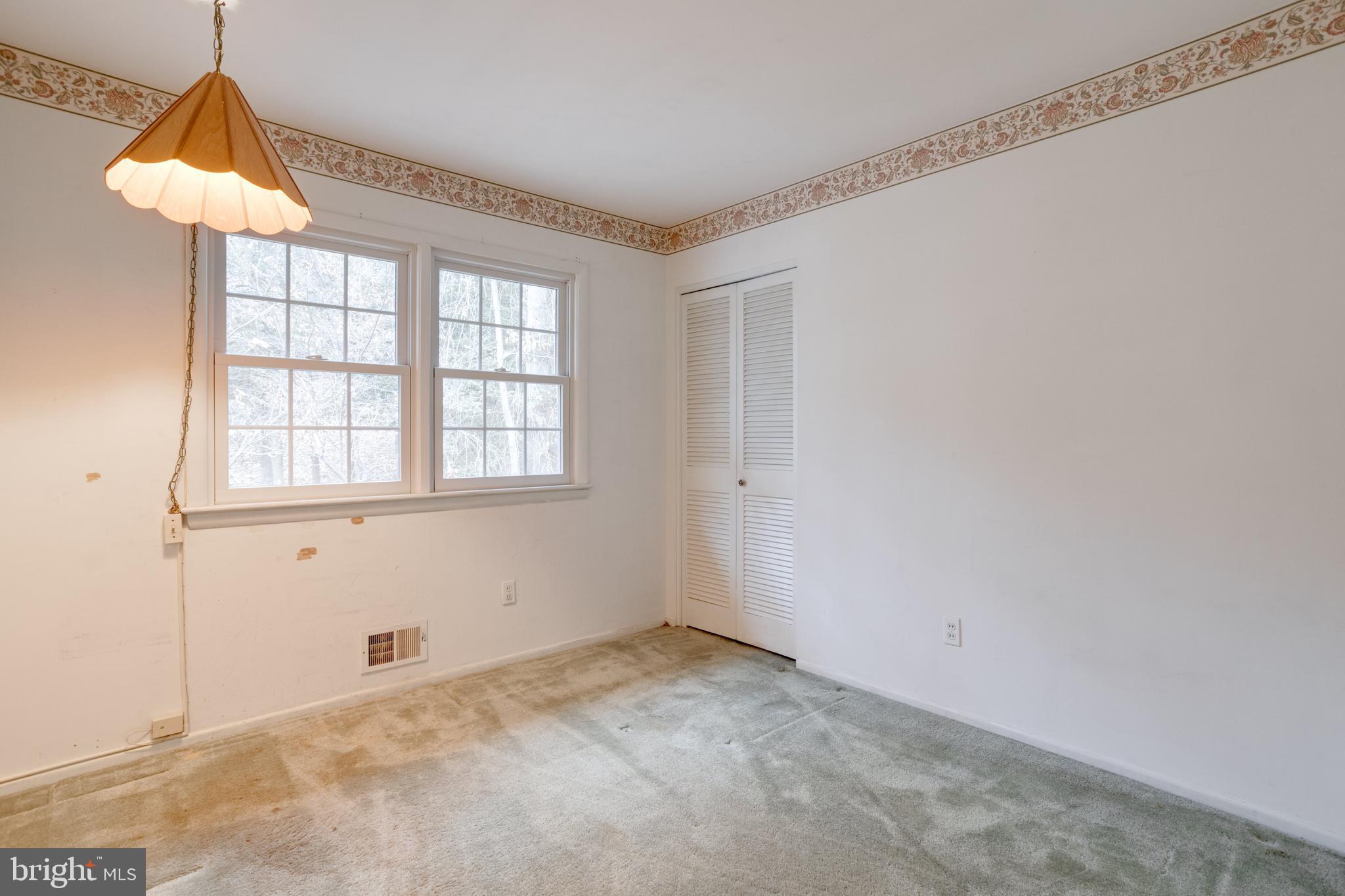 MANTUA HILLS - Residential