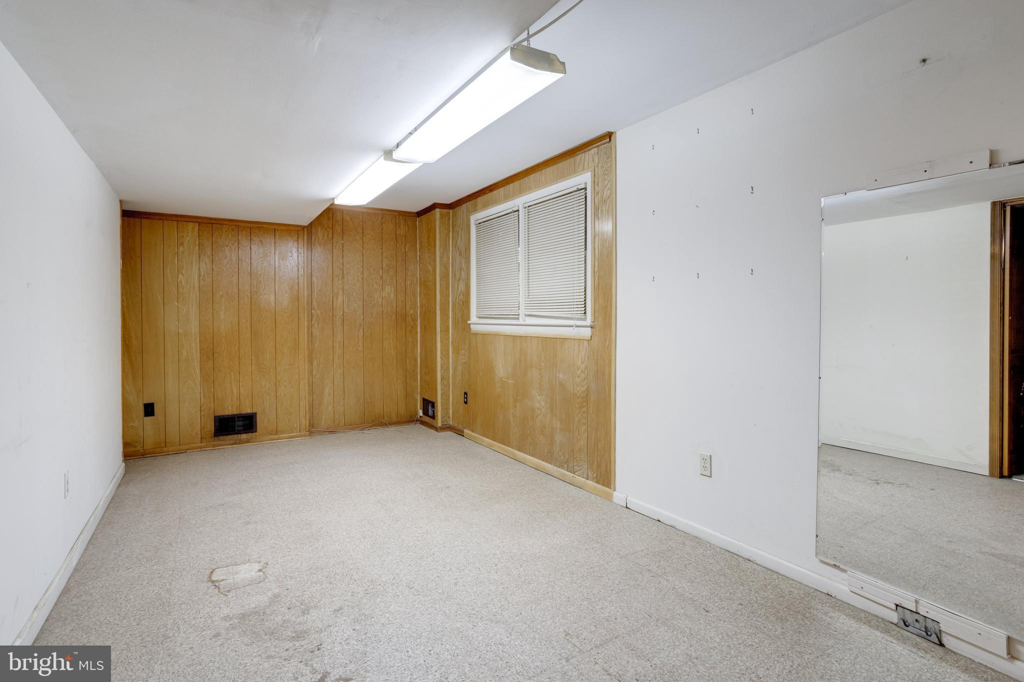 MANTUA HILLS - Residential