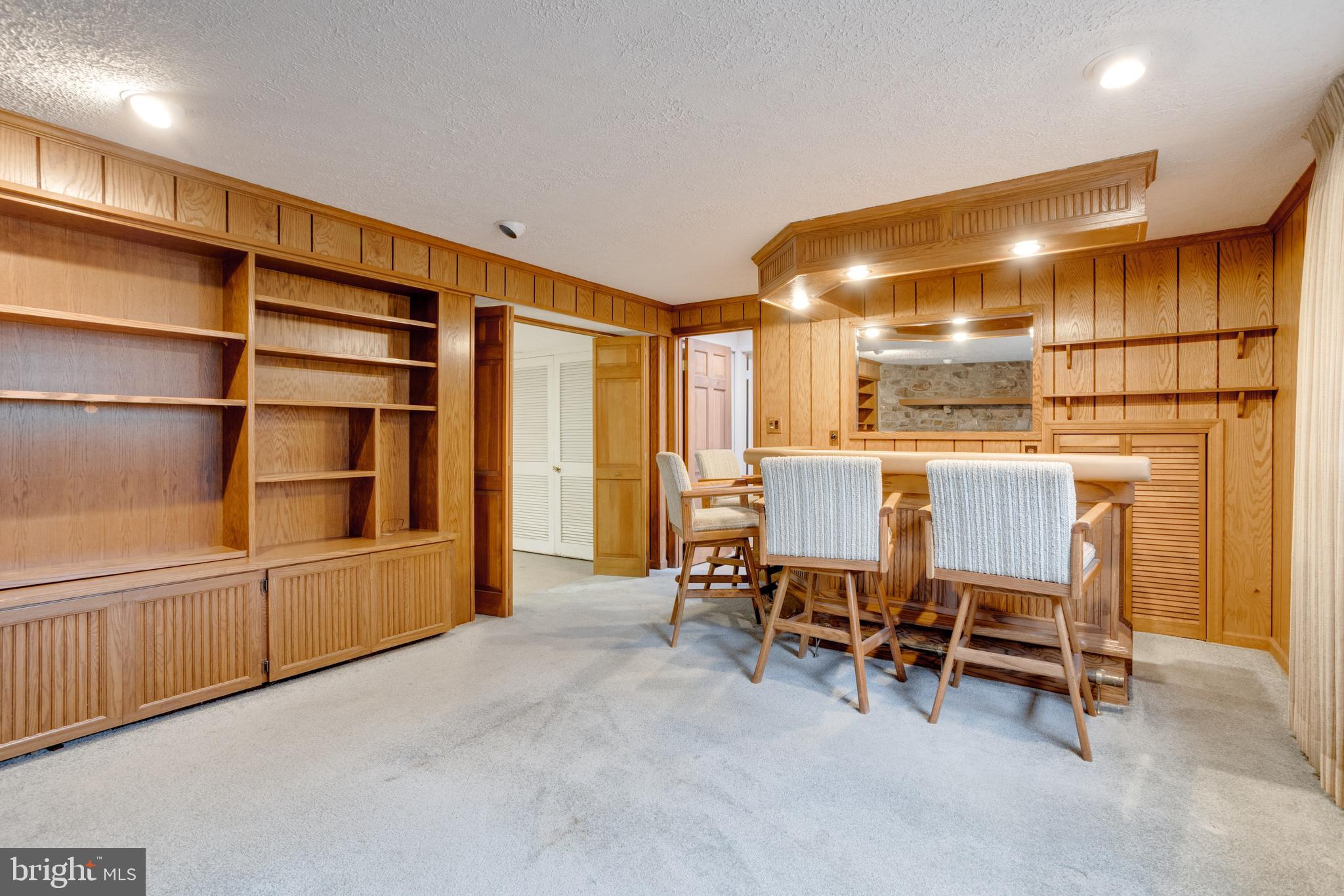 MANTUA HILLS - Residential