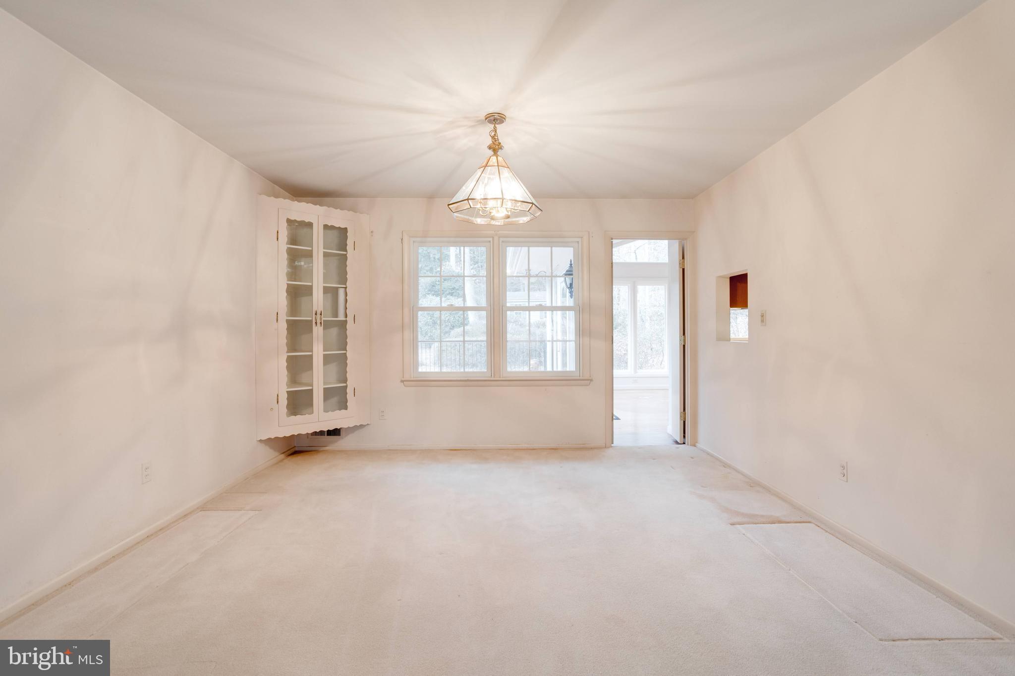 MANTUA HILLS - Residential