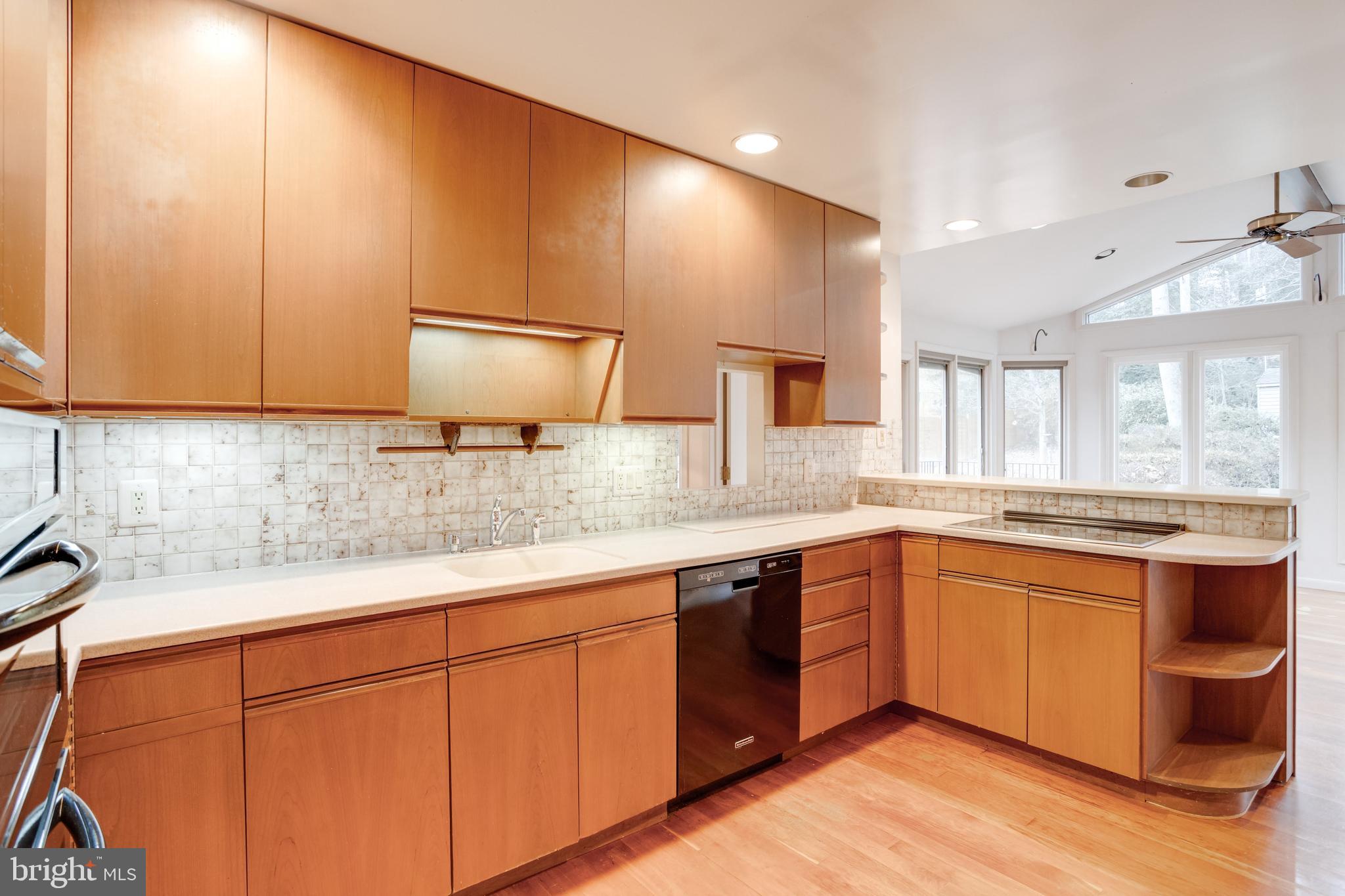 MANTUA HILLS - Residential