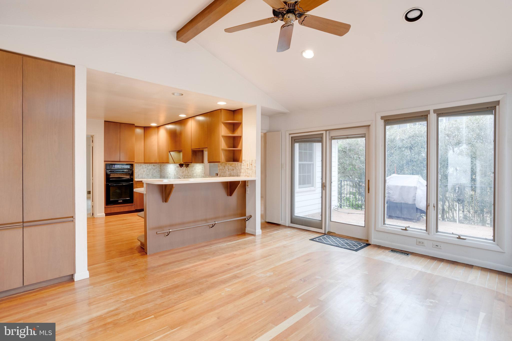 MANTUA HILLS - Residential