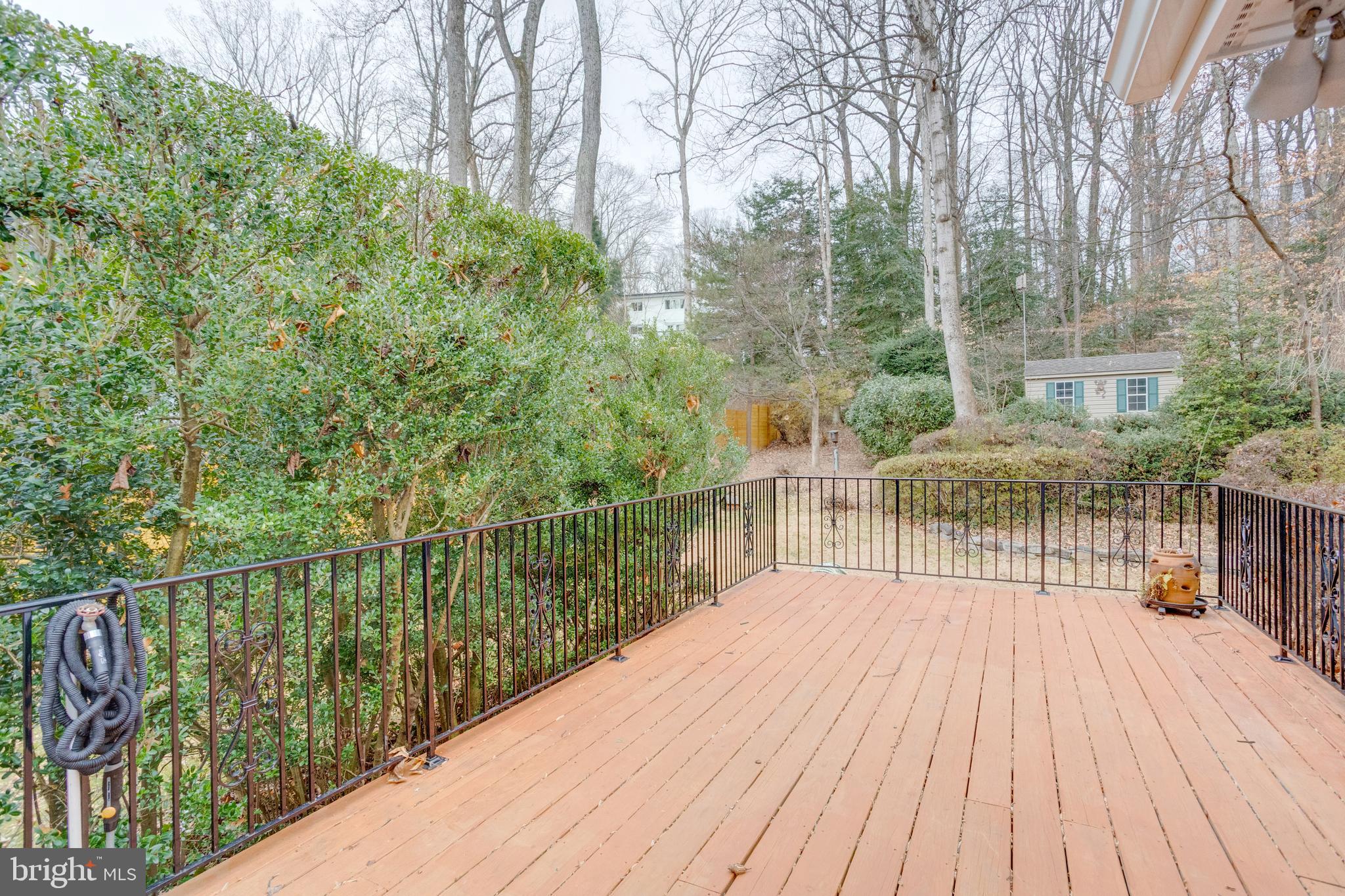 MANTUA HILLS - Residential