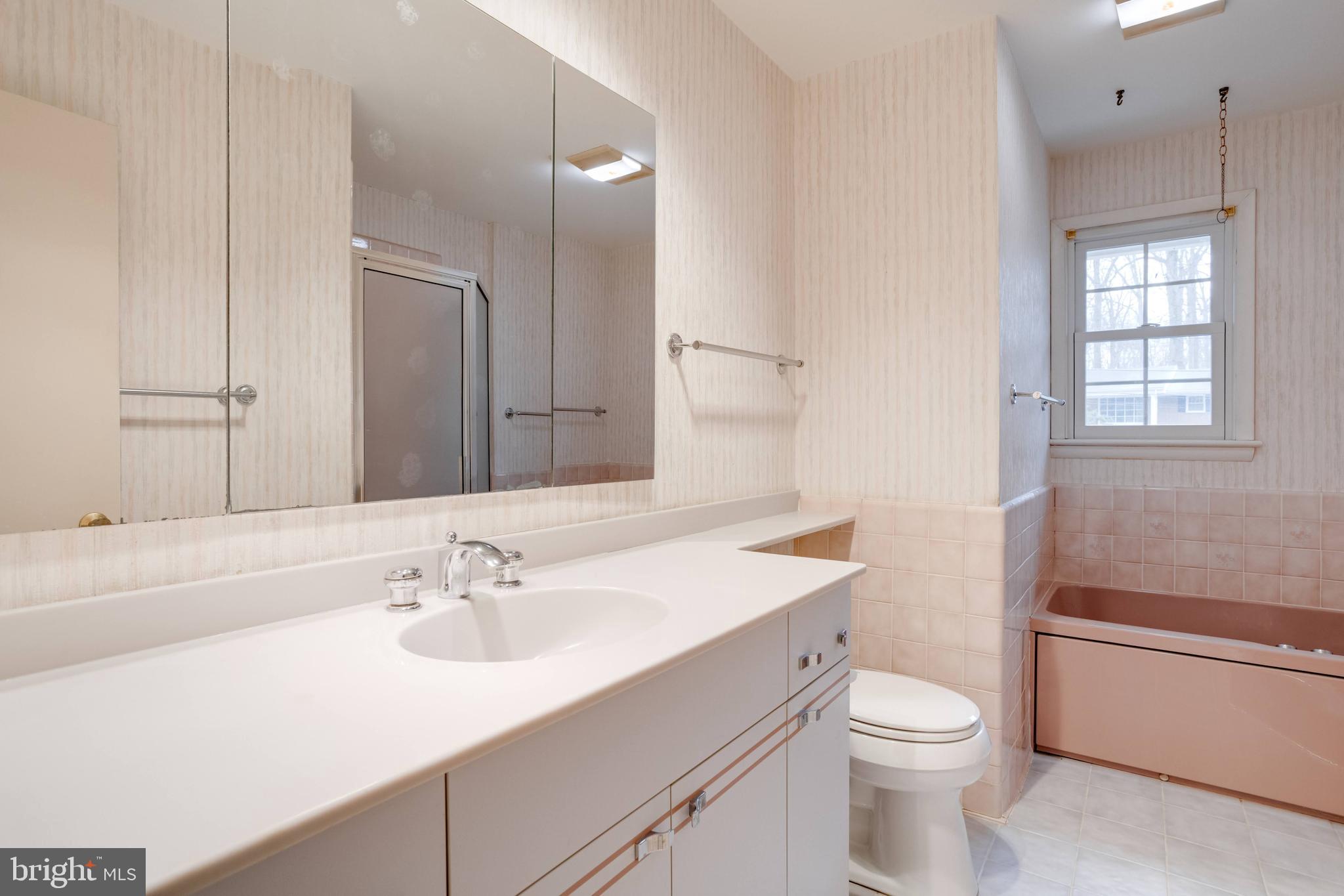 MANTUA HILLS - Residential