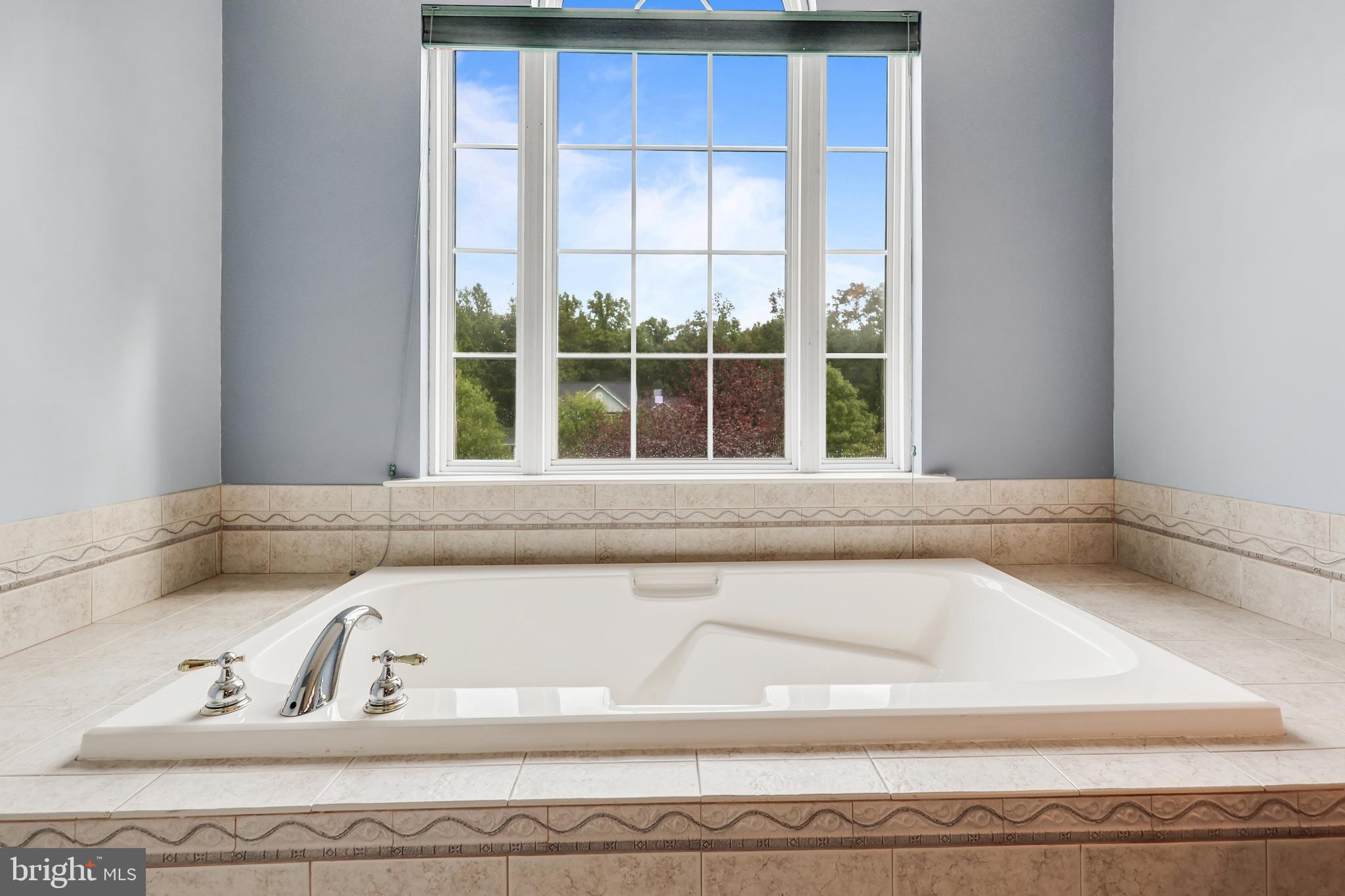 WHISPER CREEK SUB - Residential