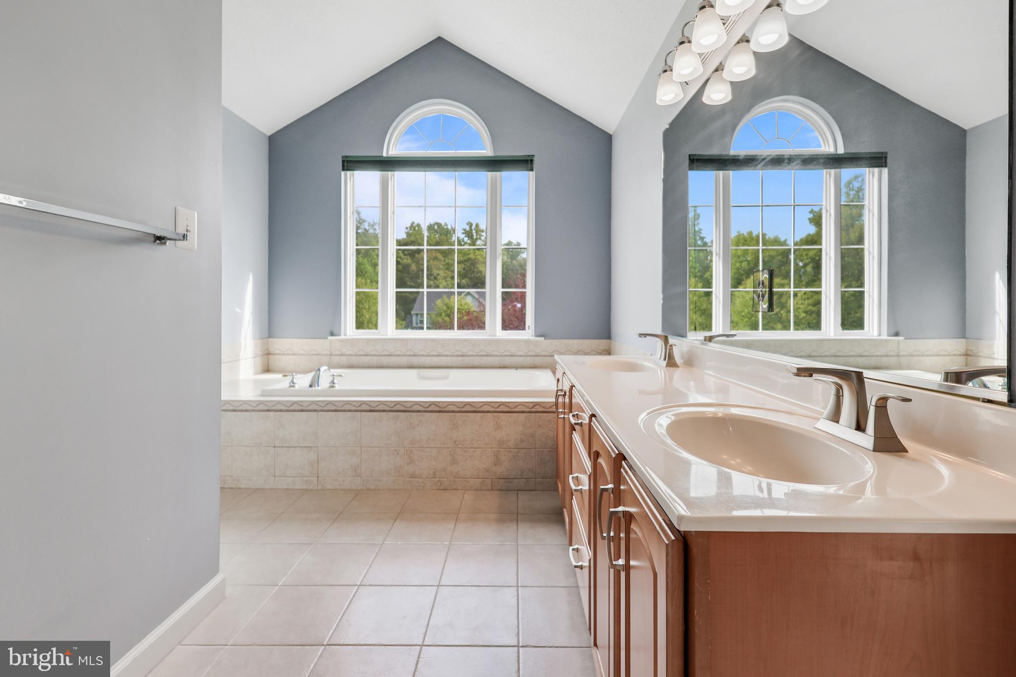 WHISPER CREEK SUB - Residential