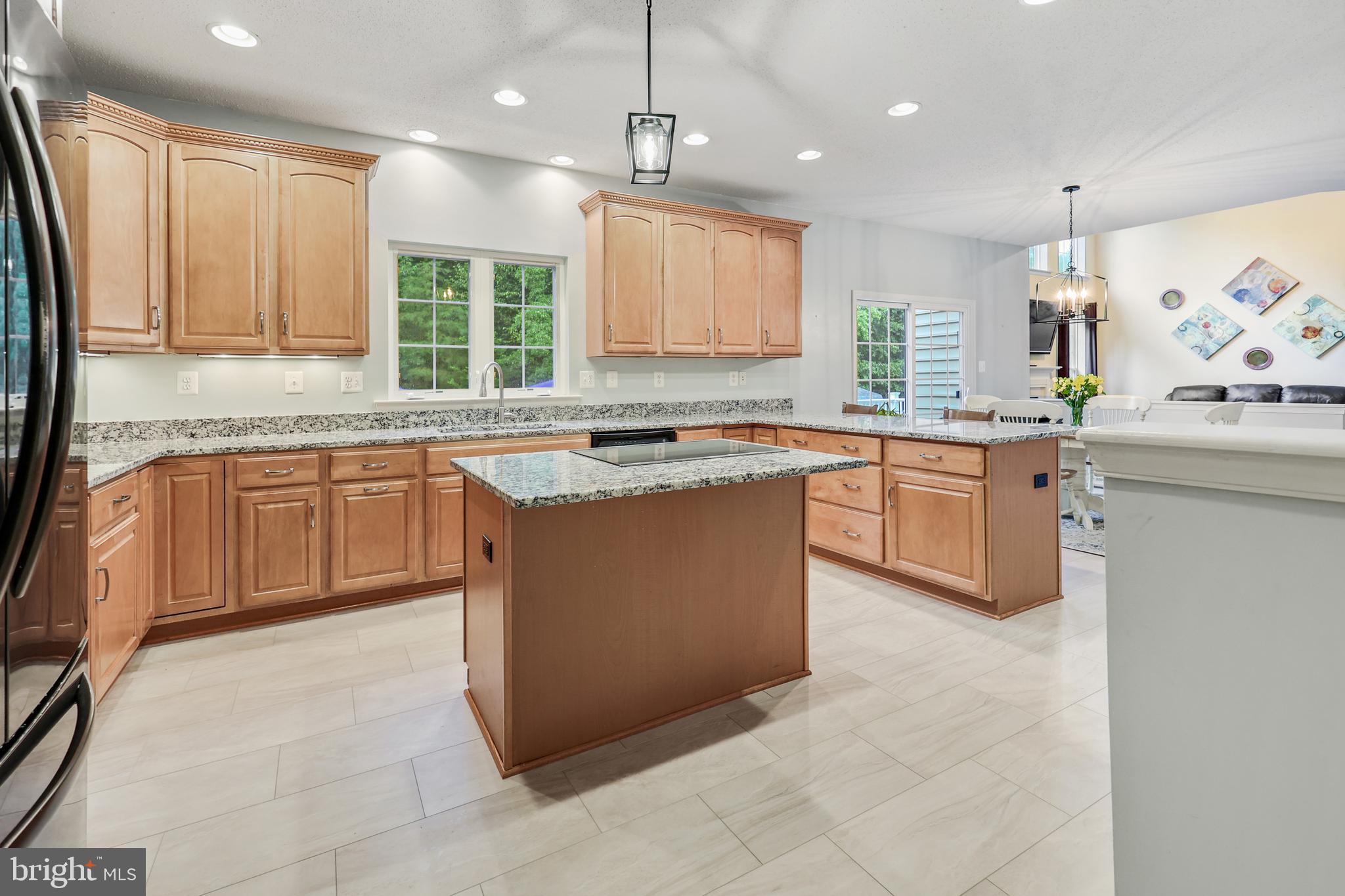 WHISPER CREEK SUB - Residential