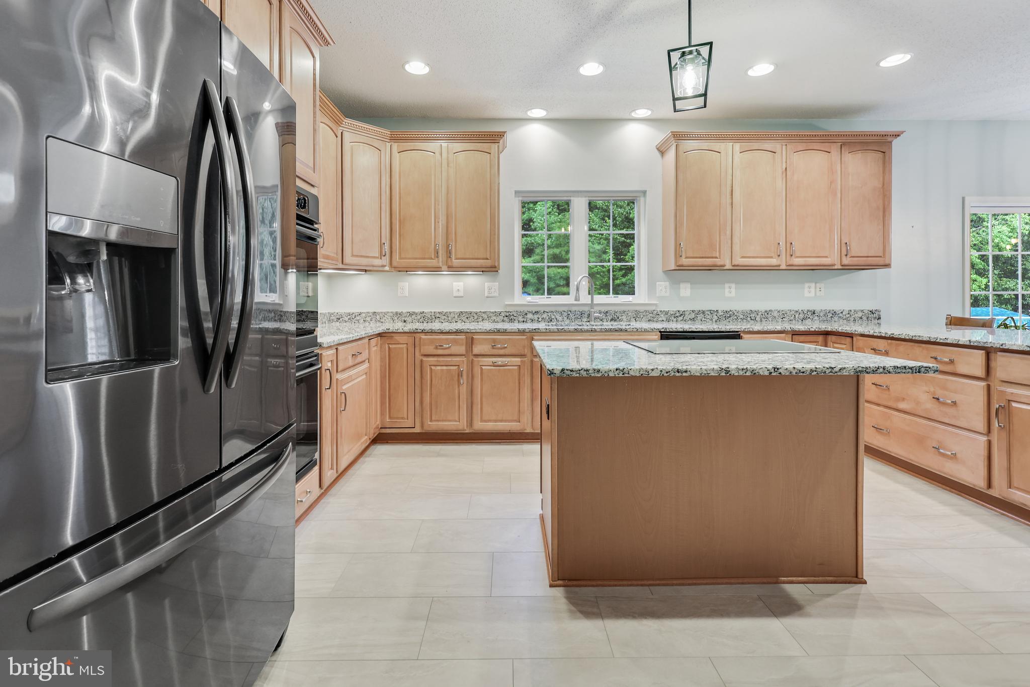 WHISPER CREEK SUB - Residential