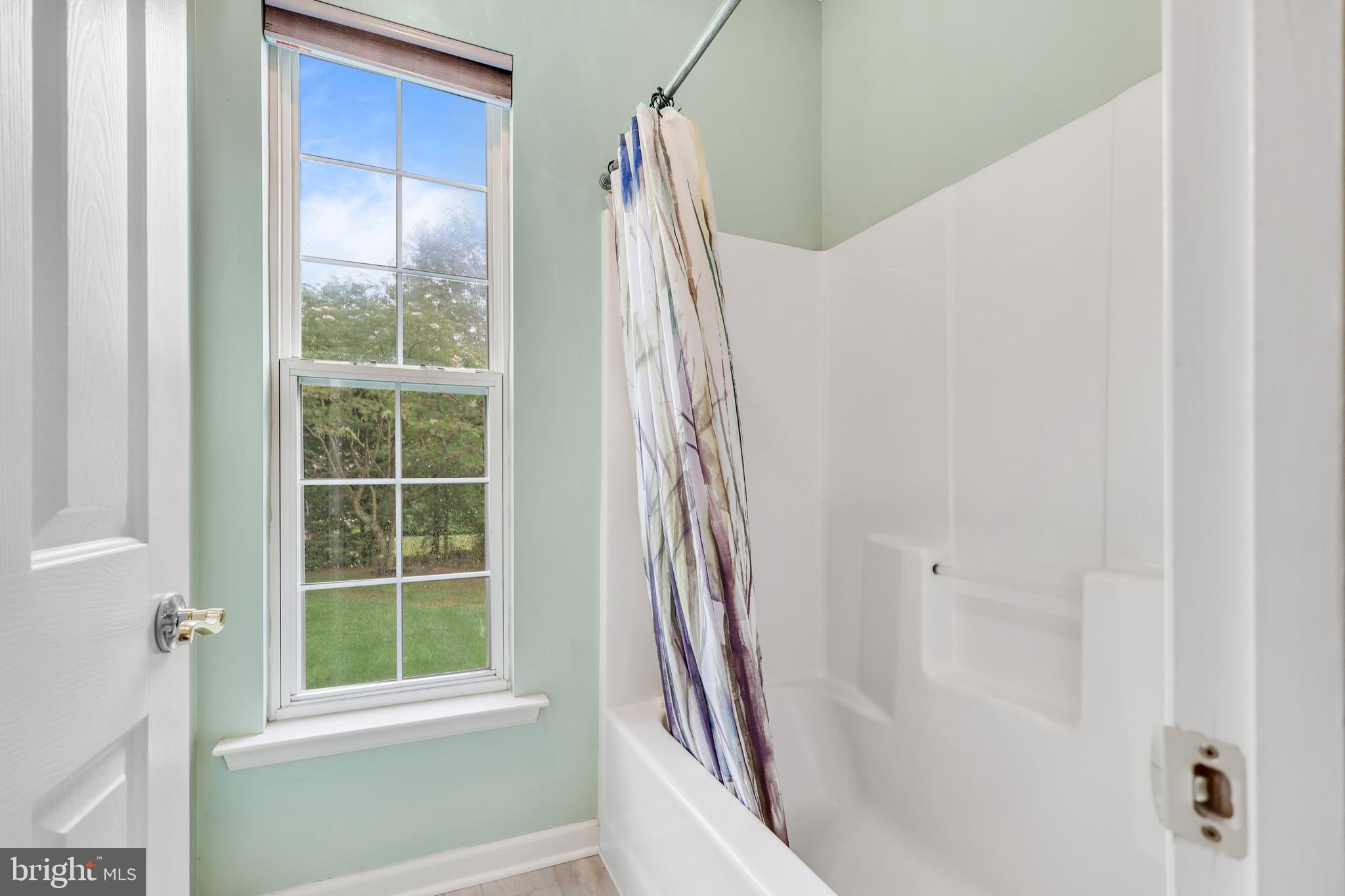 WHISPER CREEK SUB - Residential