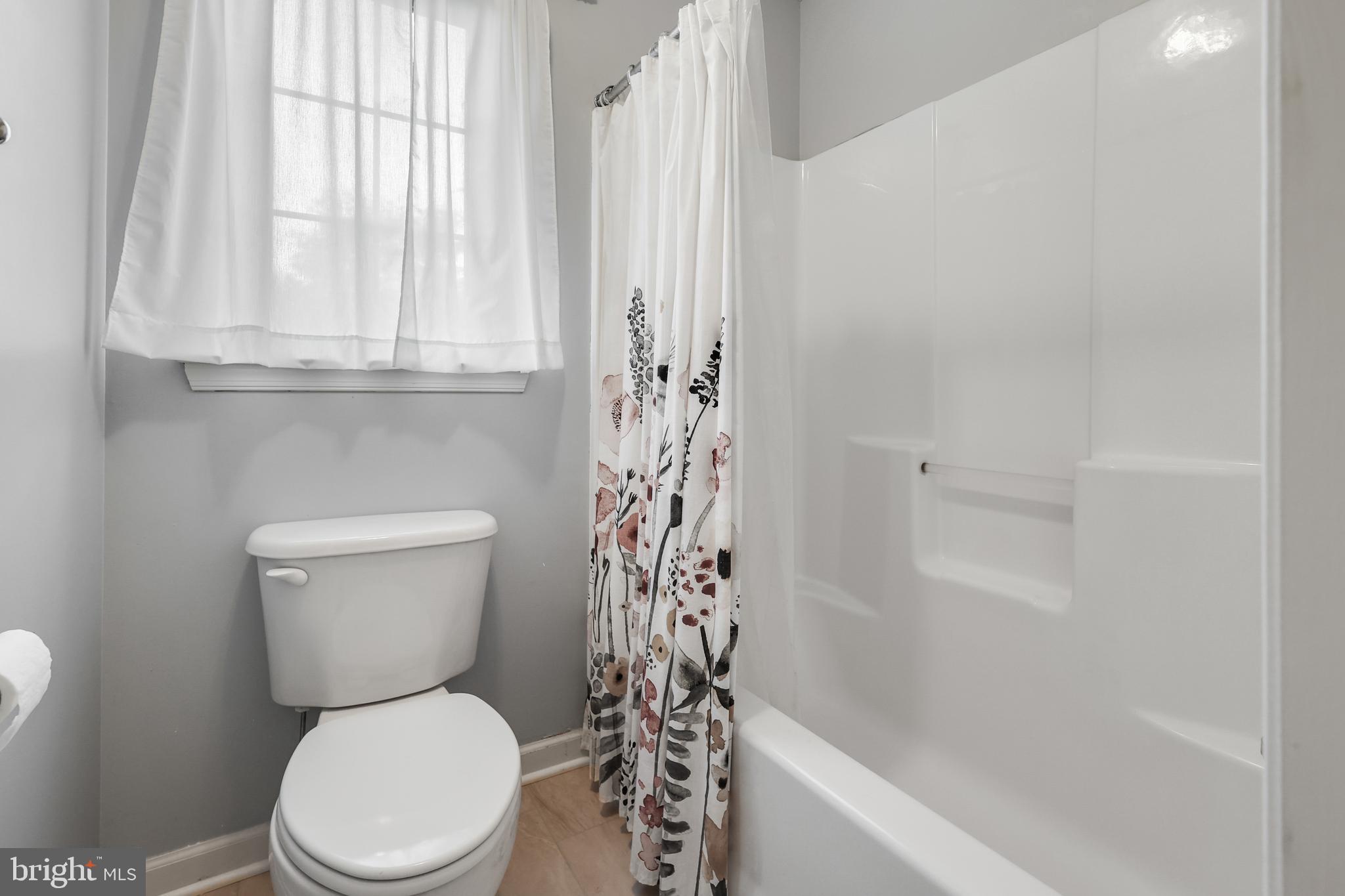 WHISPER CREEK SUB - Residential