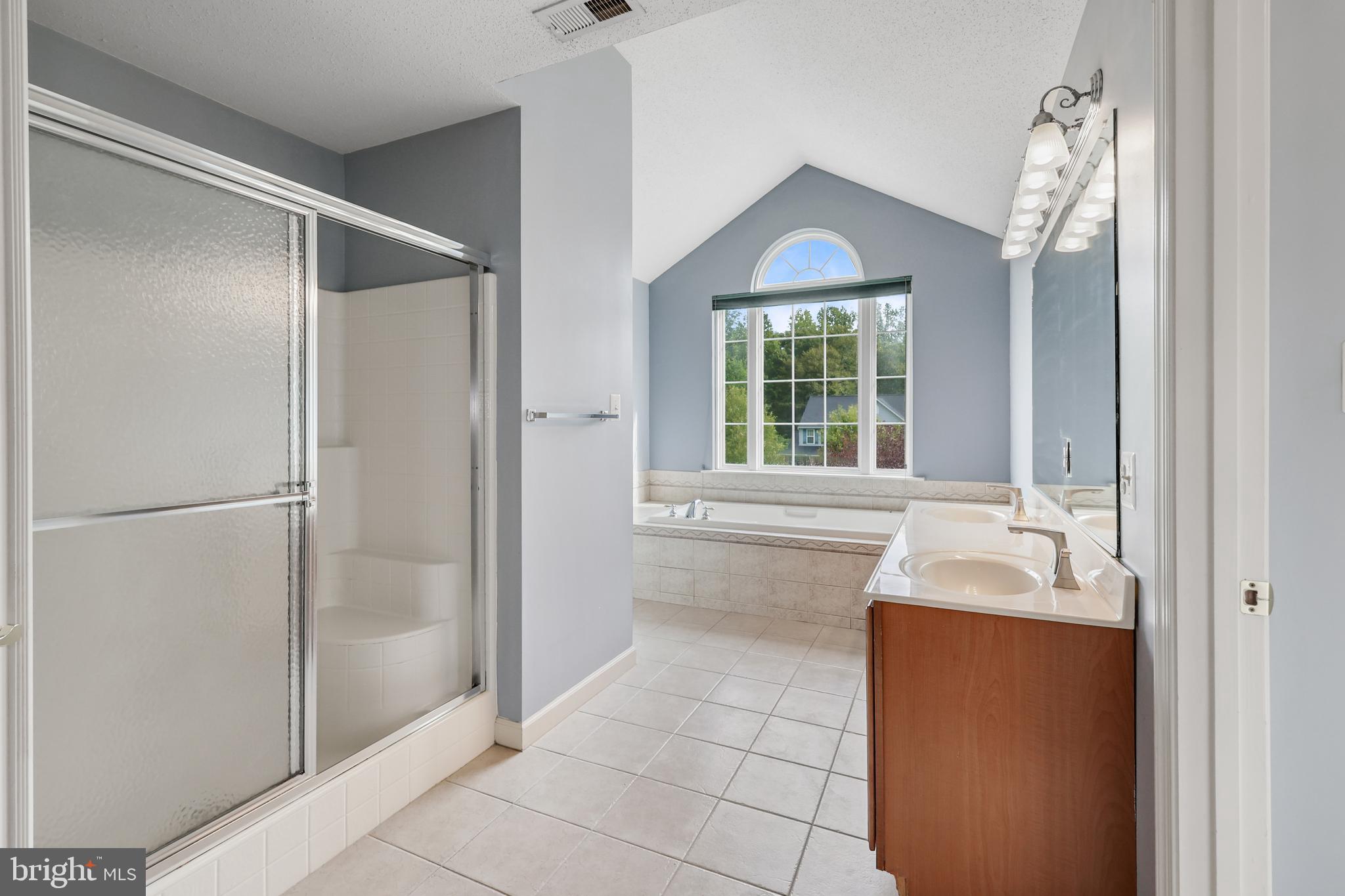 WHISPER CREEK SUB - Residential