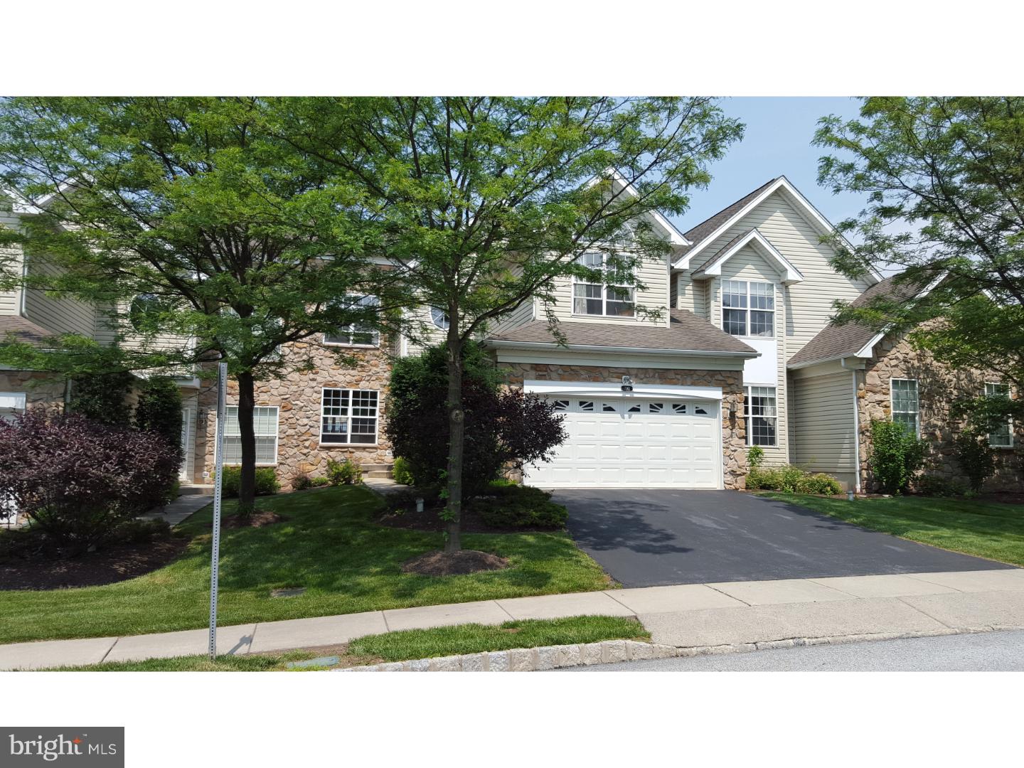 WHITELAND WOODS - Residential