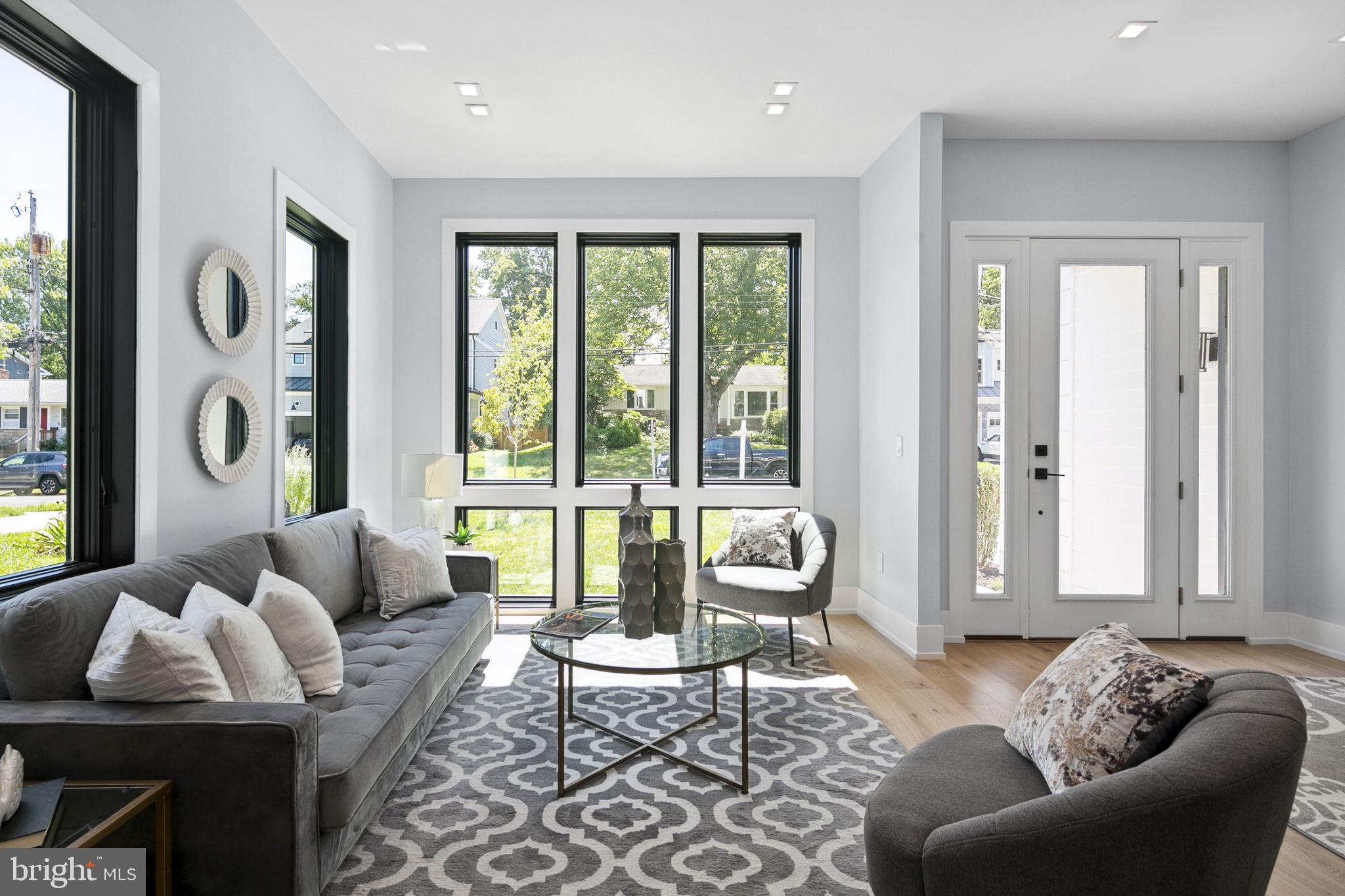 WEST VIENNA WOODS - Residential