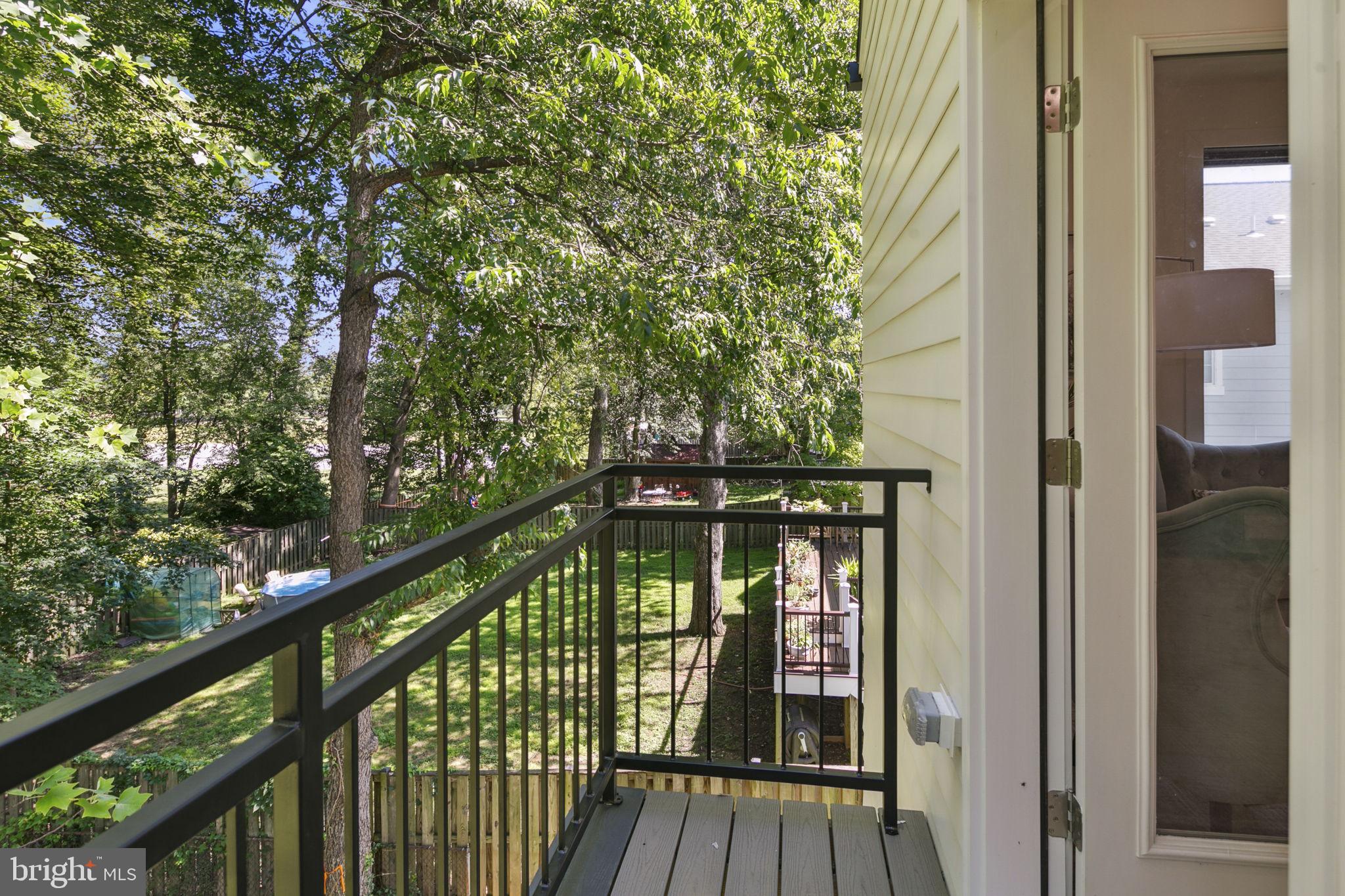 WEST VIENNA WOODS - Residential