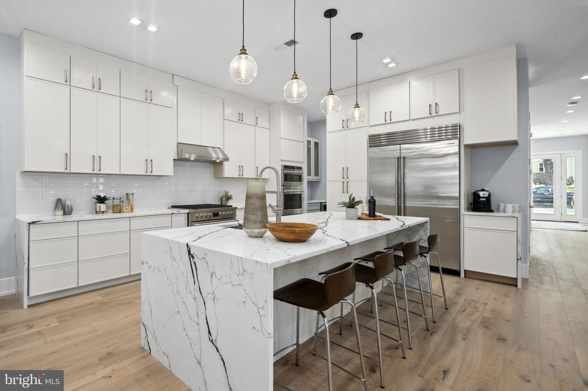 WEST VIENNA WOODS - Residential