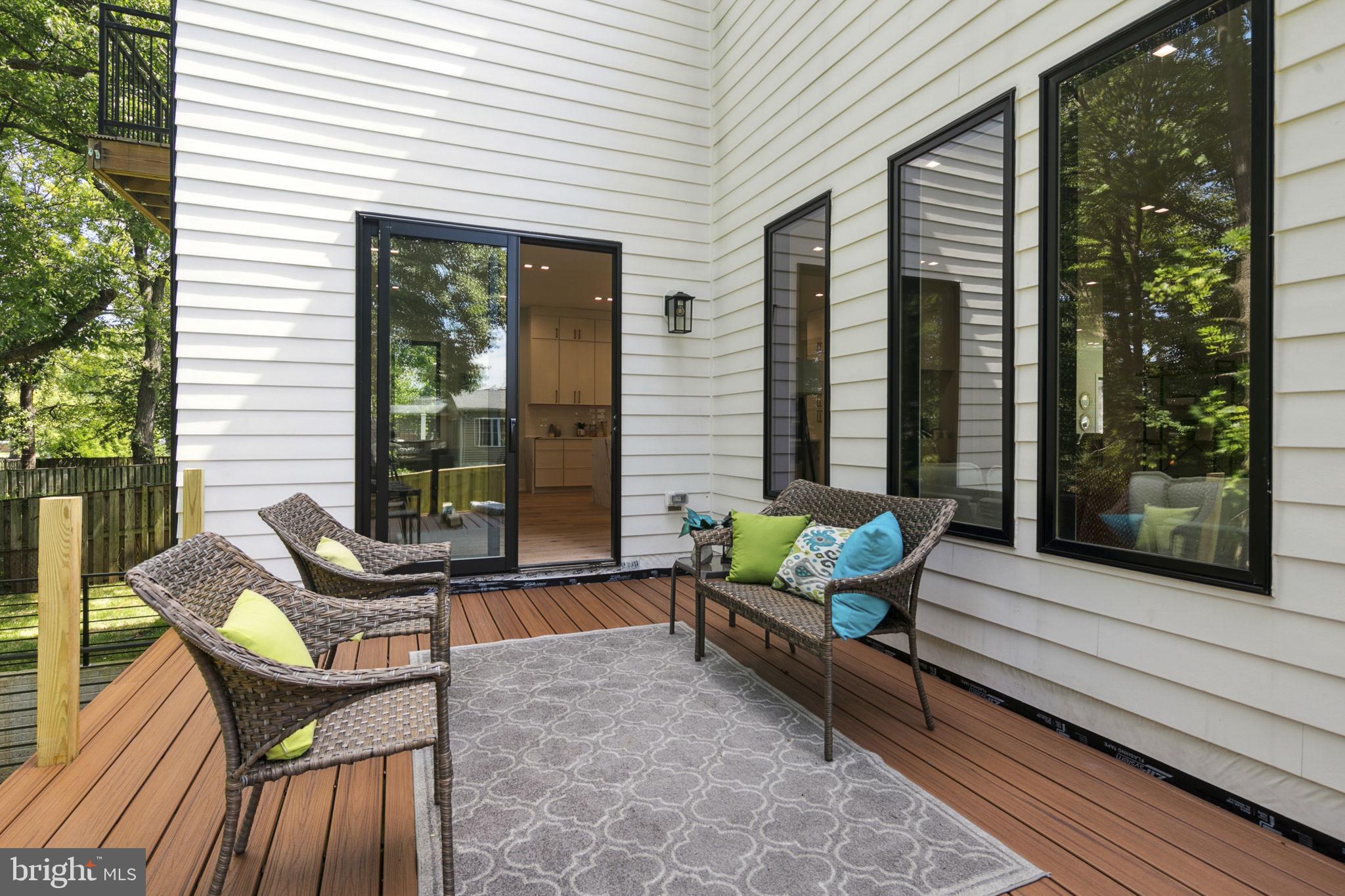 WEST VIENNA WOODS - Residential